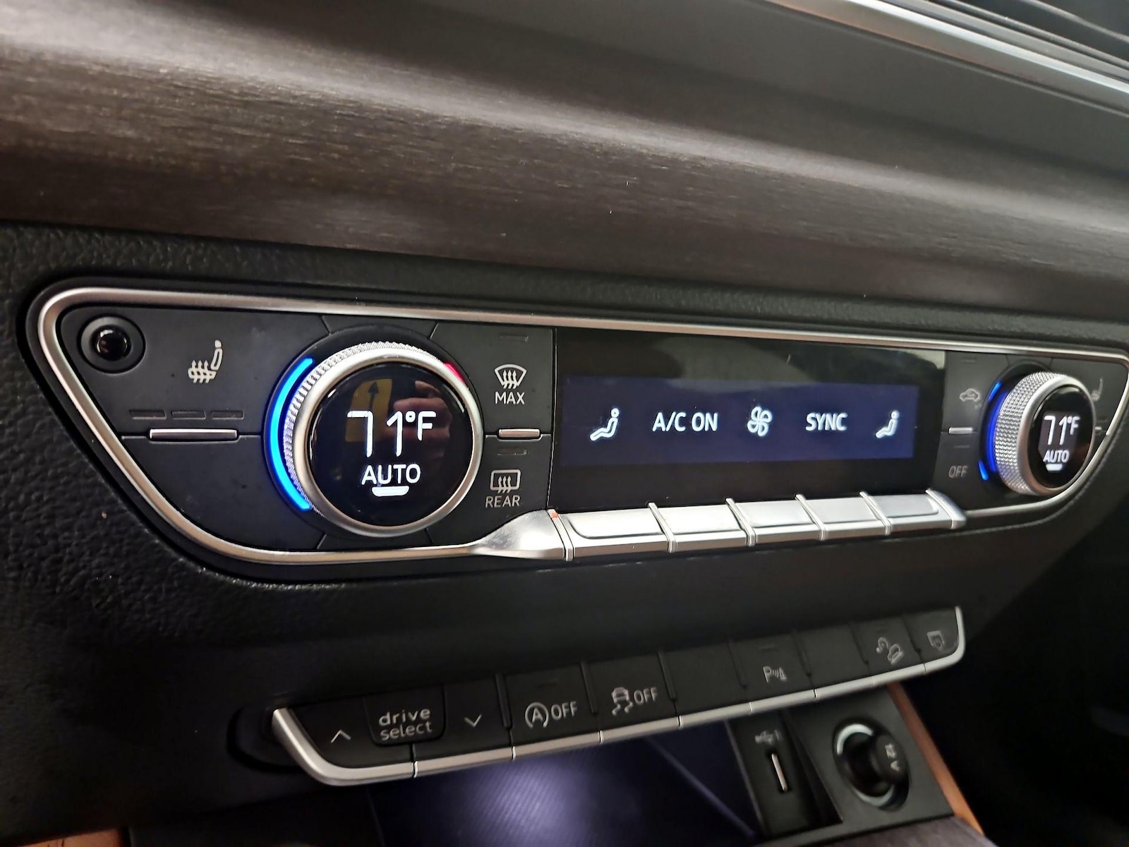2022 Audi Q5 Premium Plus - Photo 18