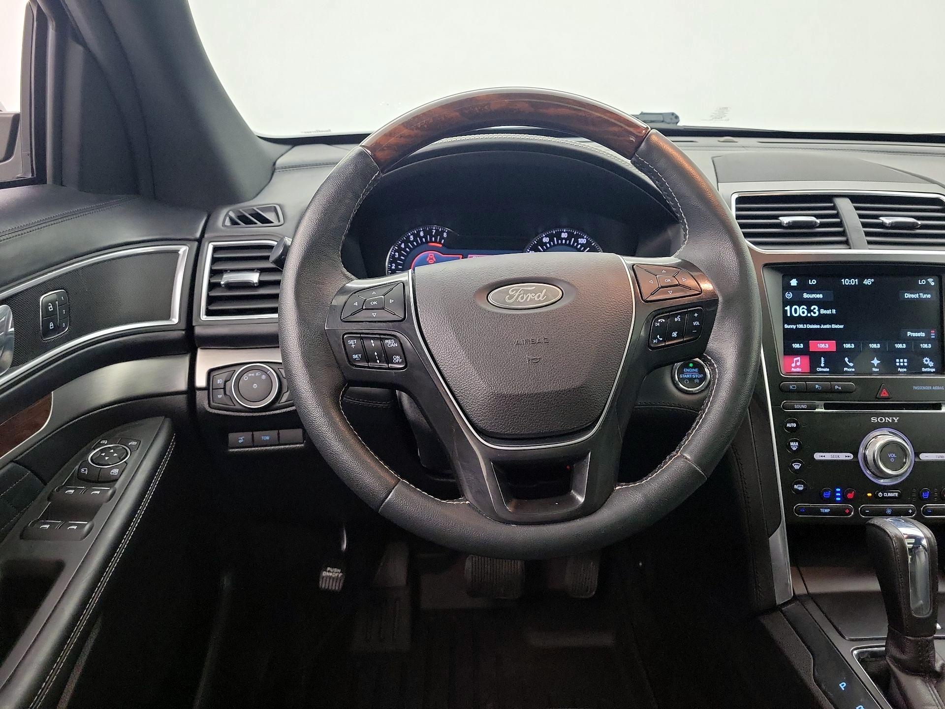Thumbnail: 2017 Ford Explorer - 10