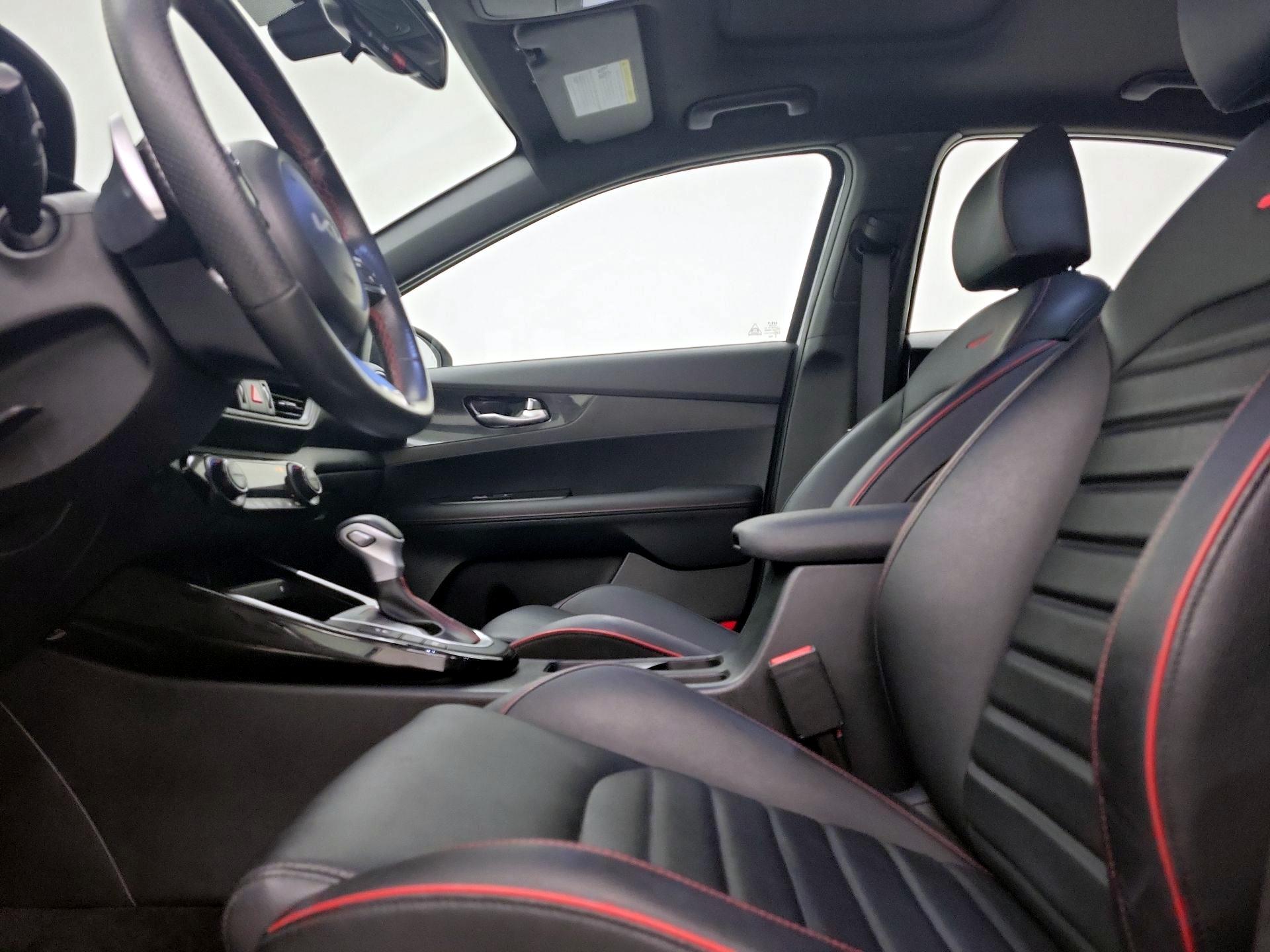 Thumbnail: 2024 Kia Forte - 11