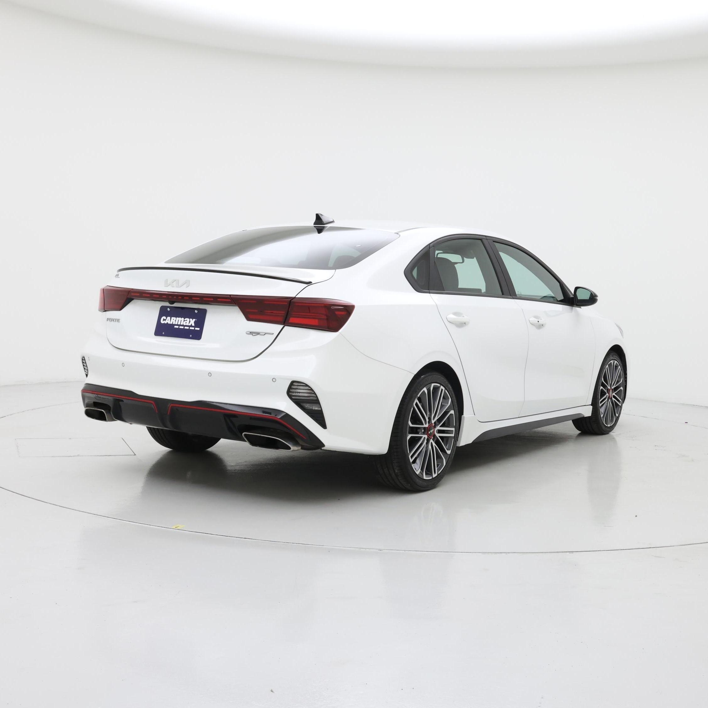 Thumbnail: 2024 Kia Forte - 8