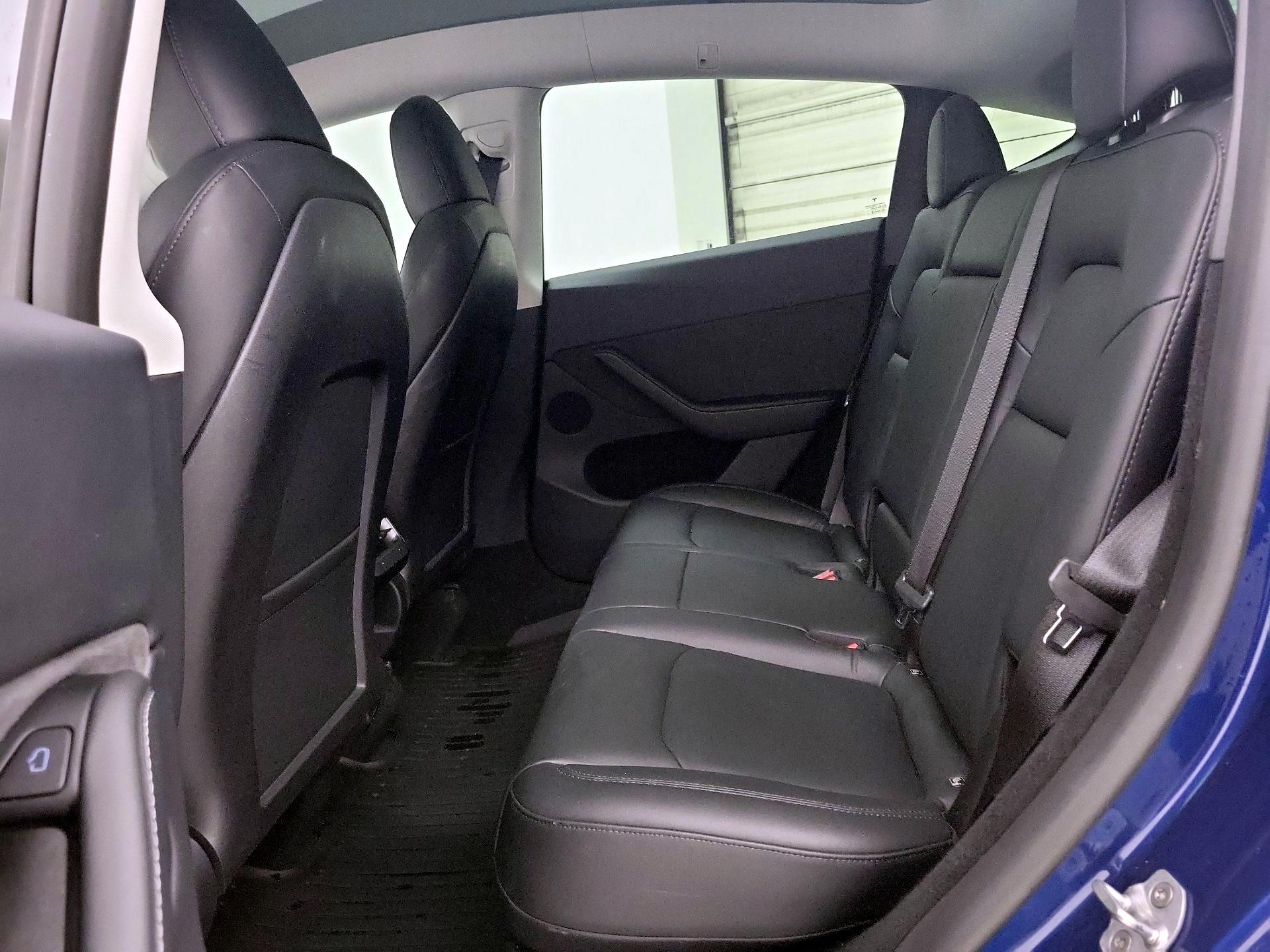 Thumbnail: 2023 Tesla Model Y - 18