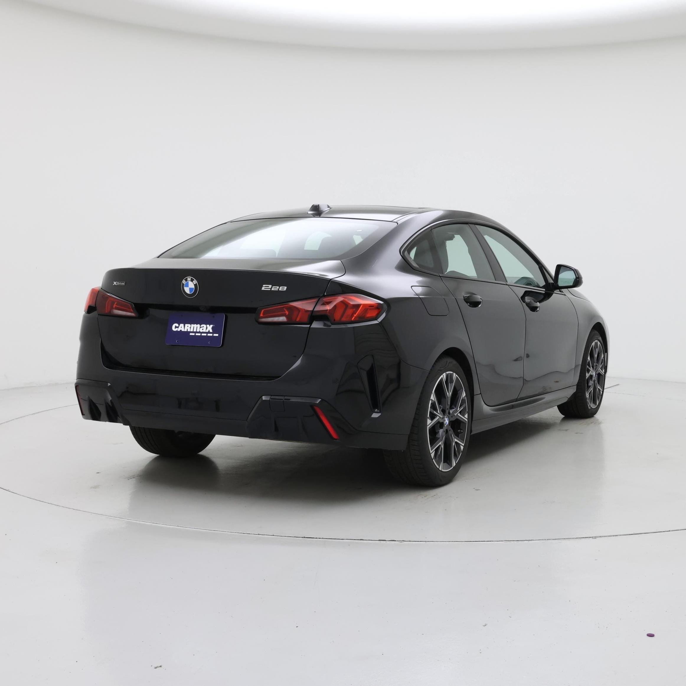 Thumbnail: 2025 BMW 2 Series - 8