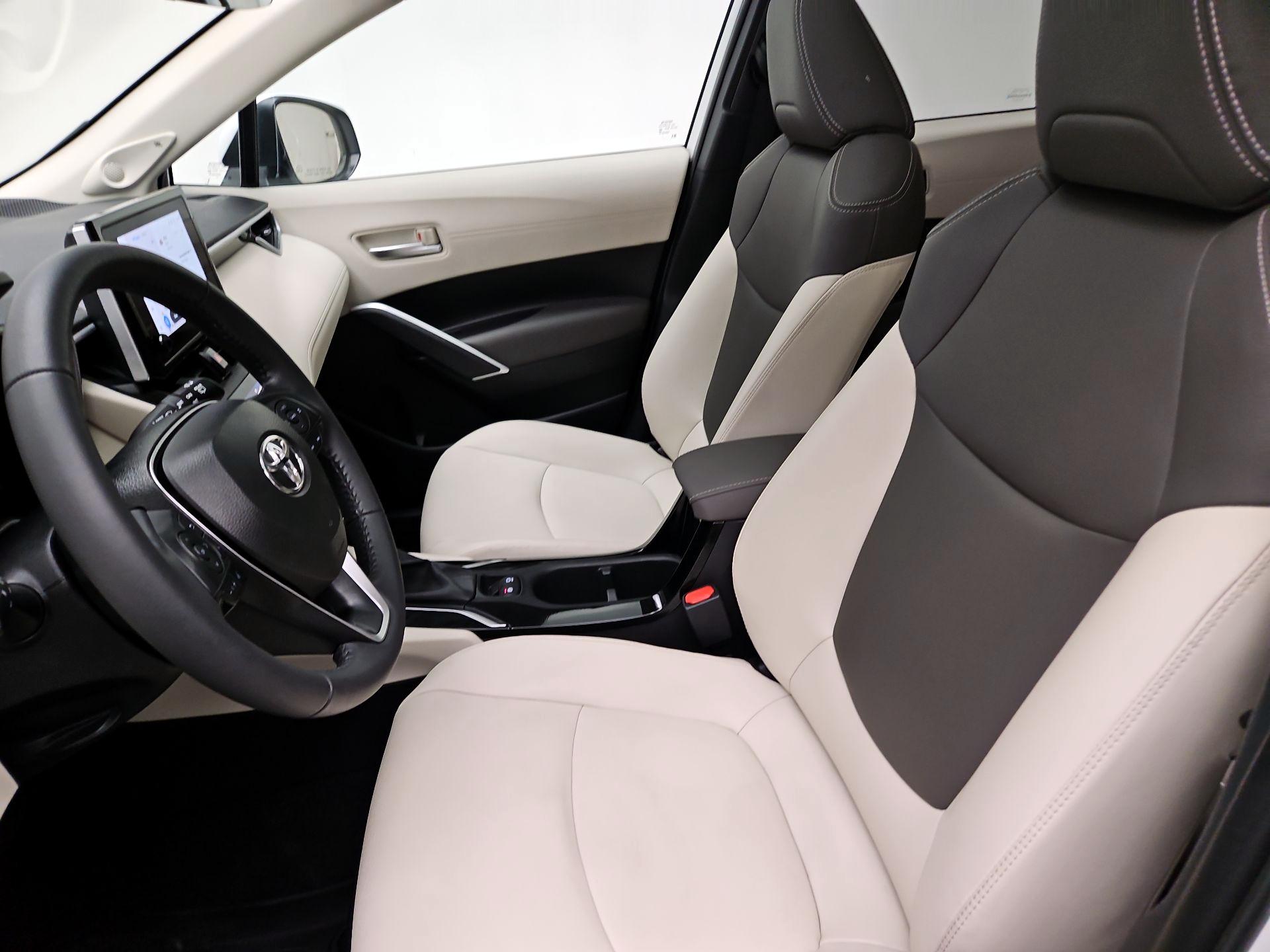 Thumbnail: 2024 Toyota Corolla Cross - 11