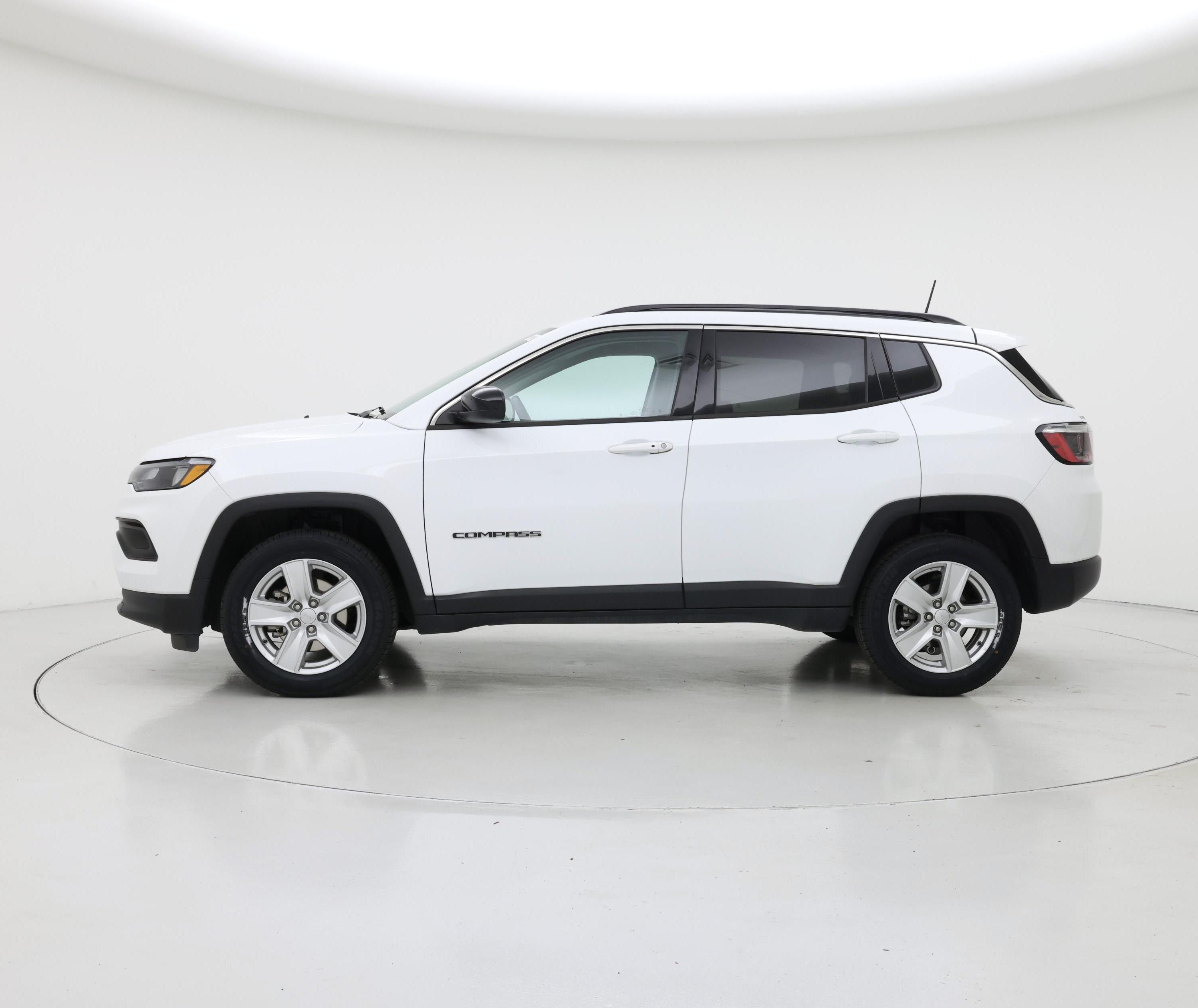 Thumbnail: 2022 Jeep Compass - 3