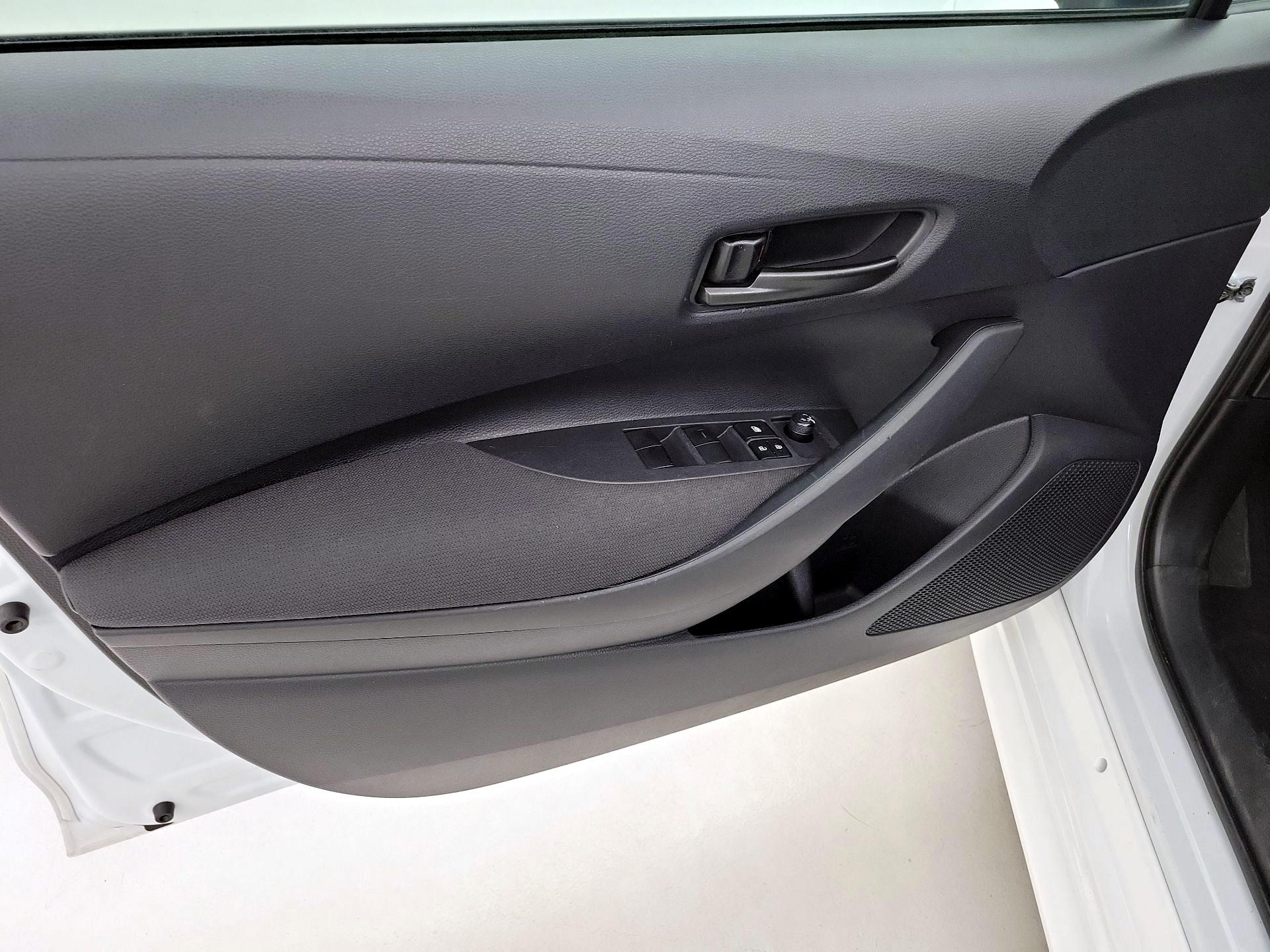 Thumbnail: 2025 Toyota Corolla - 12