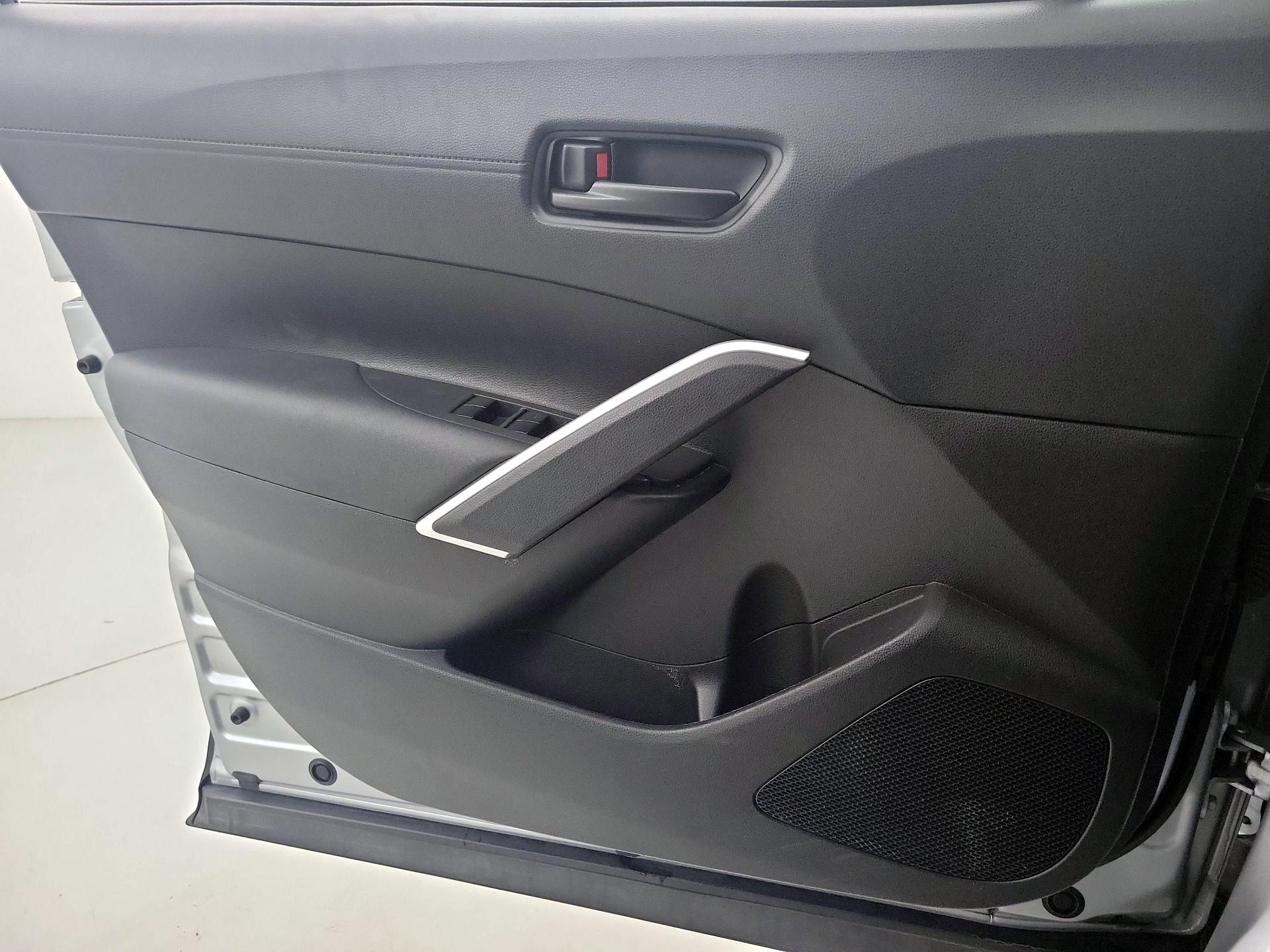 Thumbnail: 2024 Toyota Corolla Cross - 12