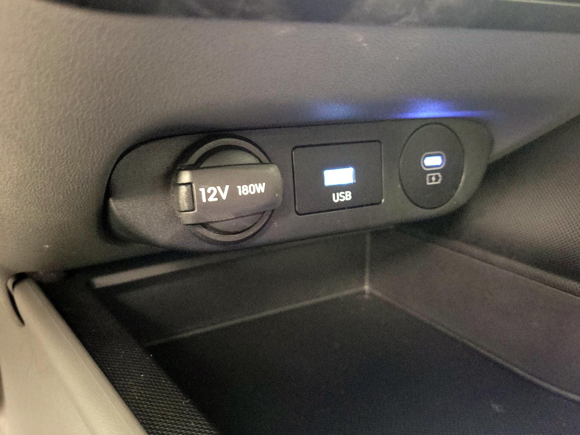 Thumbnail: 2025 Hyundai Elantra - 18