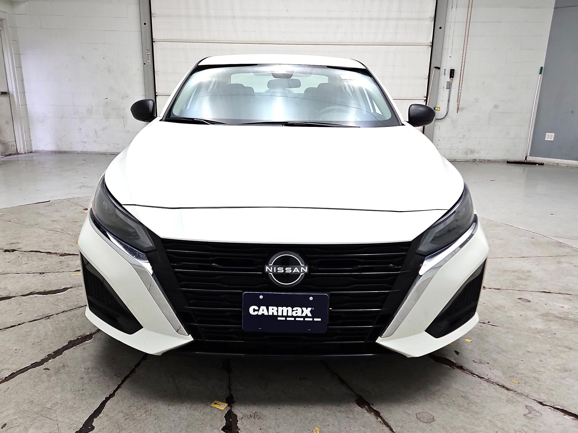 Thumbnail: 2024 Nissan Altima - 2