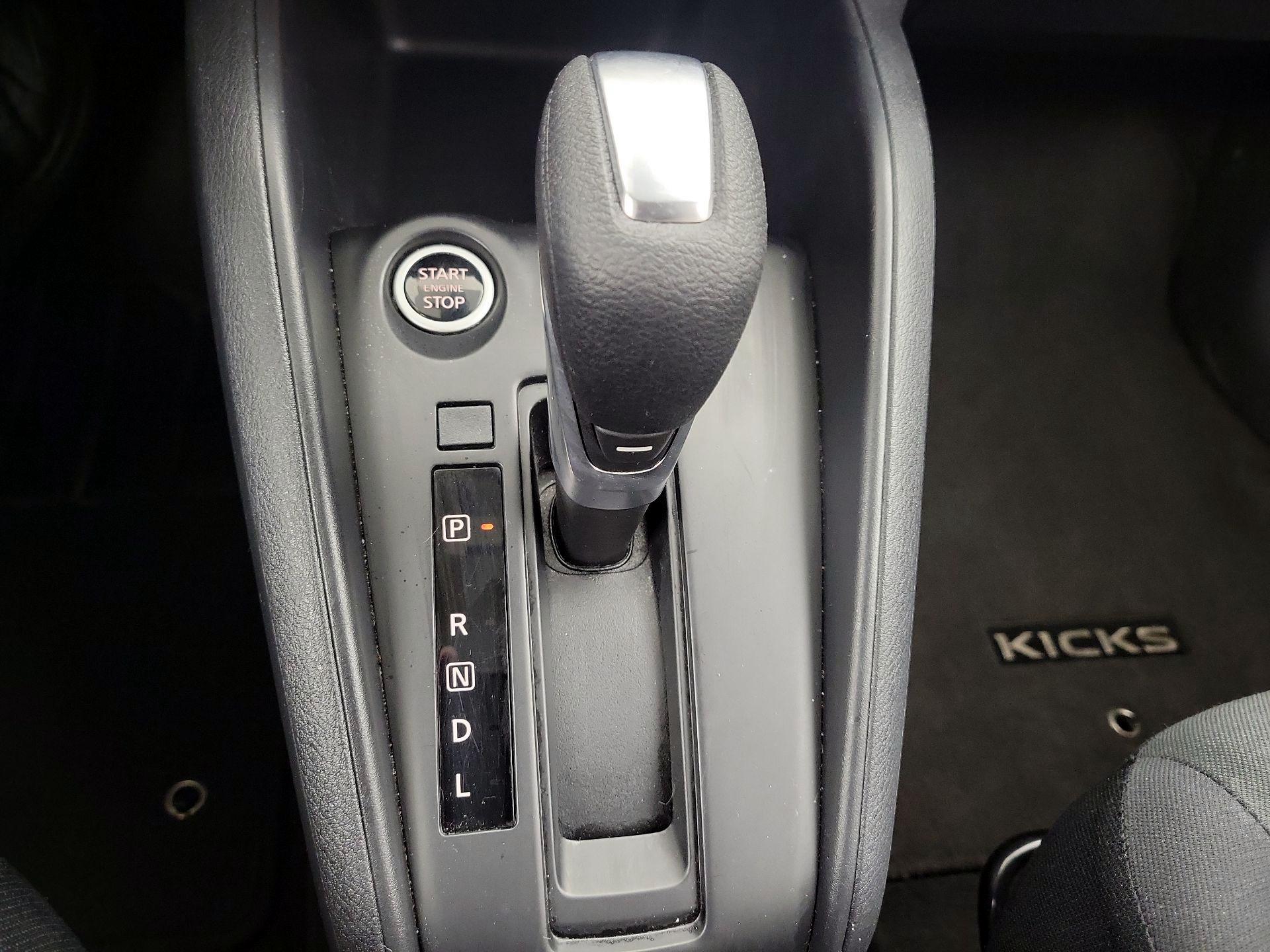 Thumbnail: 2024 Nissan Kicks - 17
