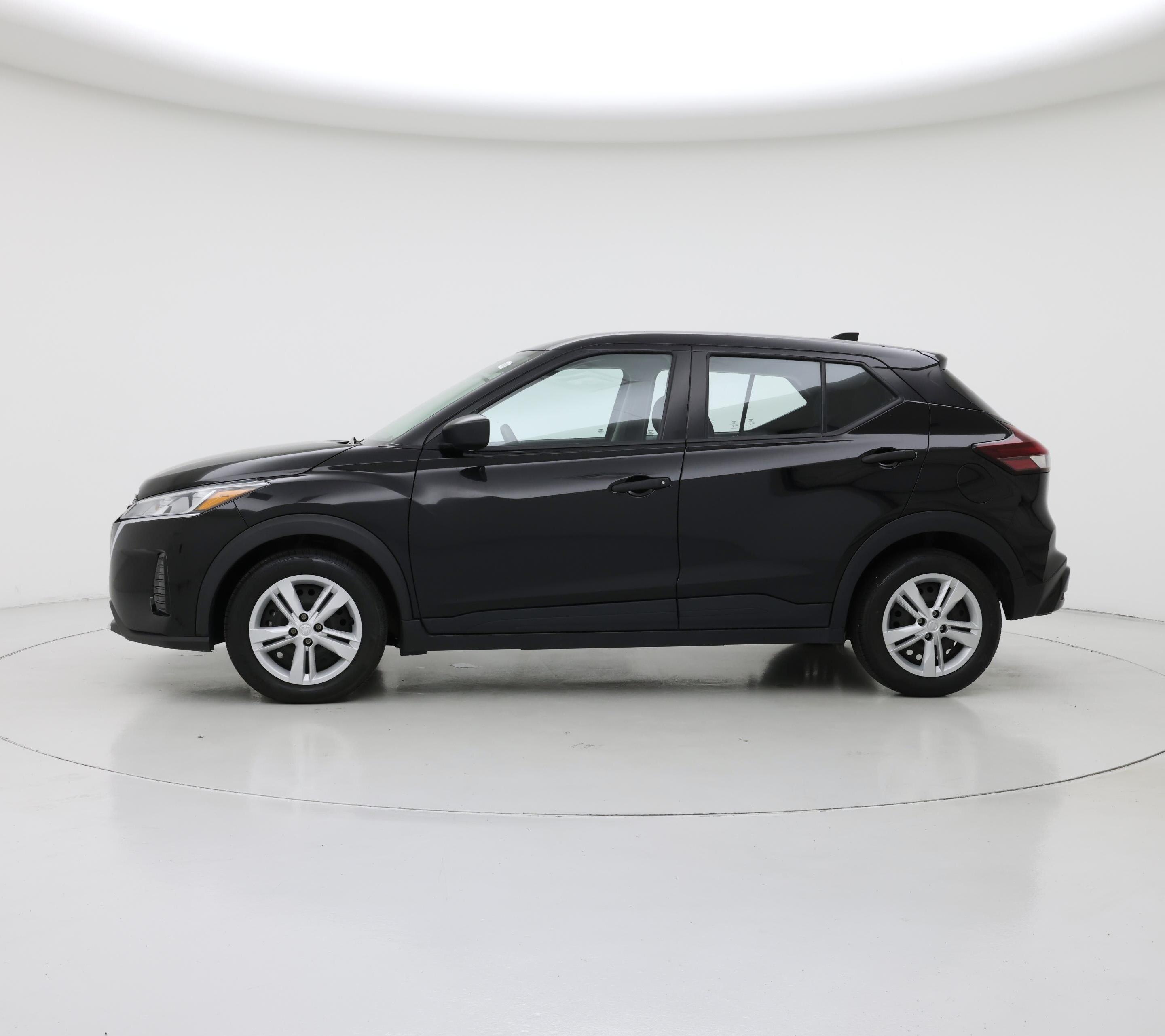 Thumbnail: 2024 Nissan Kicks - 3