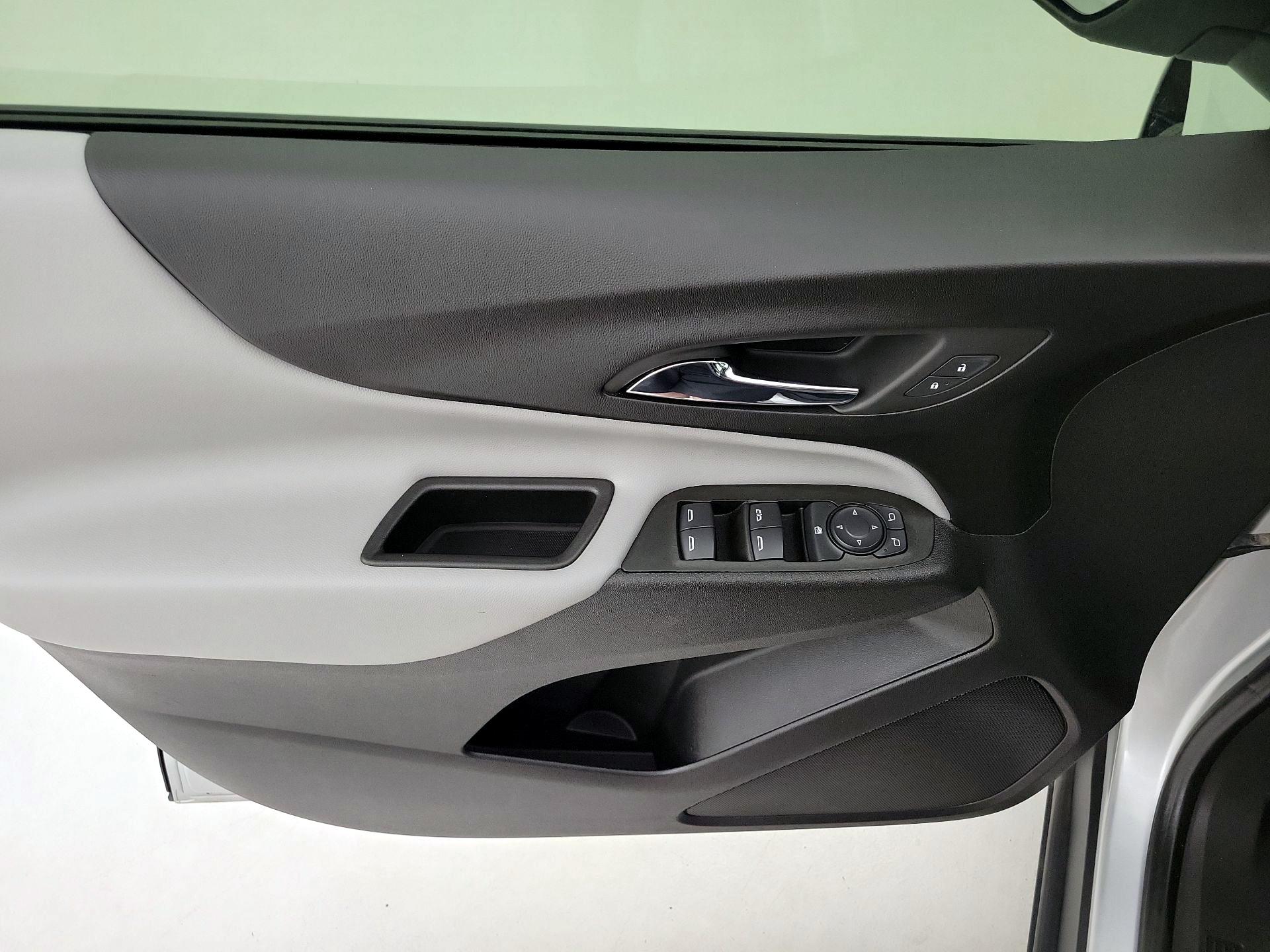 Thumbnail: 2022 Chevrolet Equinox - 12