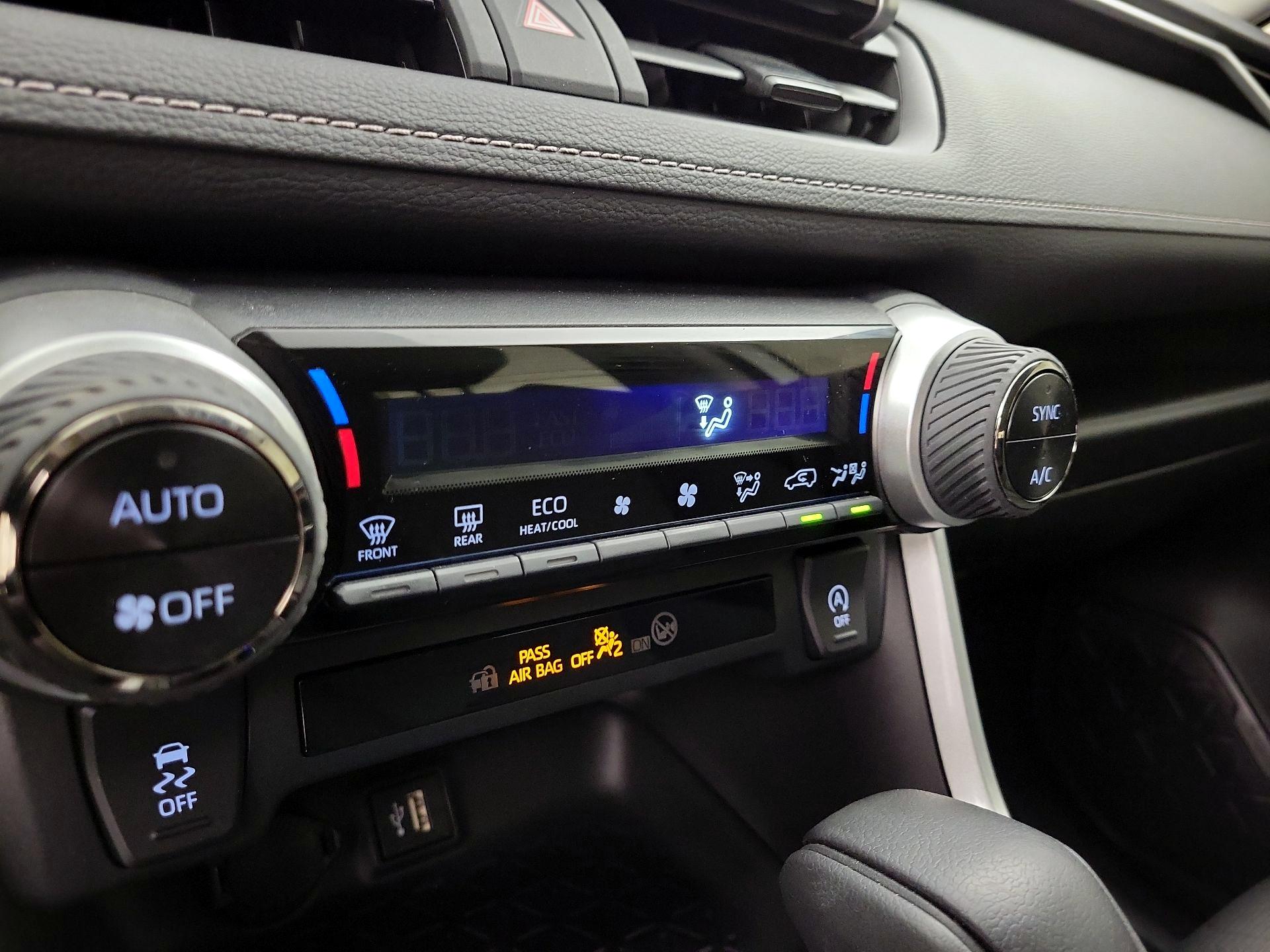 Thumbnail: 2024 Toyota RAV4 - 16