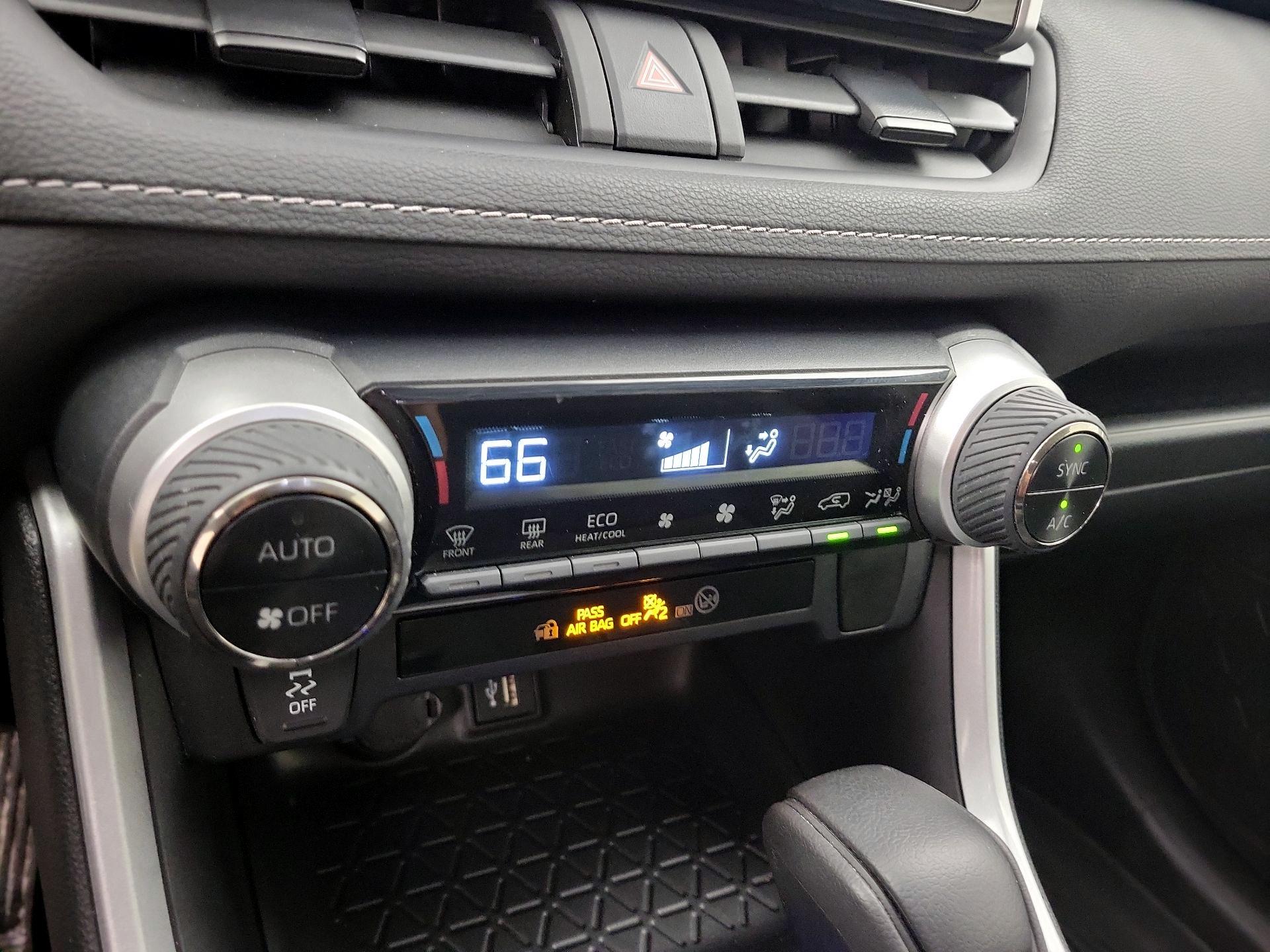 Thumbnail: 2024 Toyota RAV4 - 16