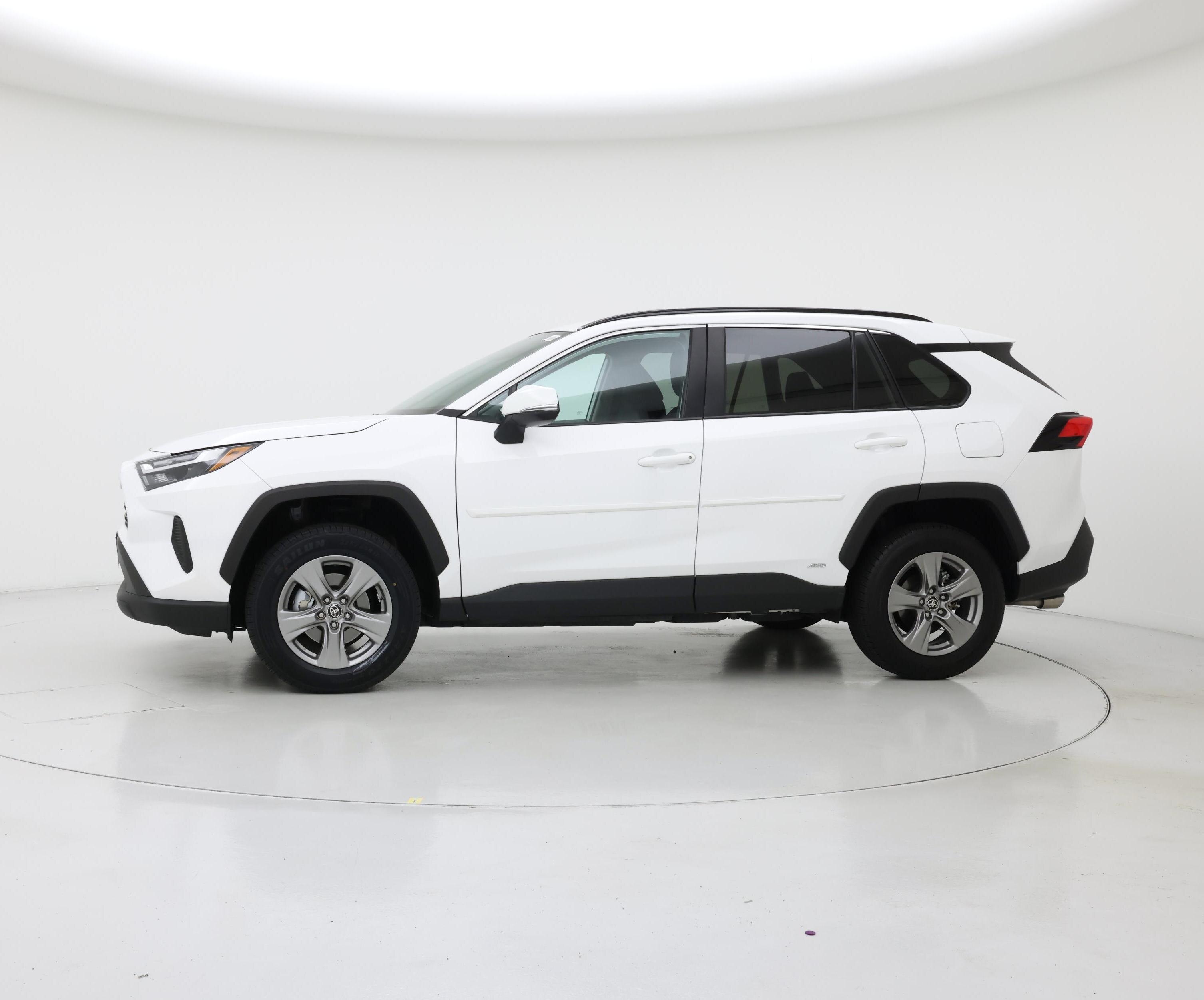 Thumbnail: 2024 Toyota RAV4 - 3