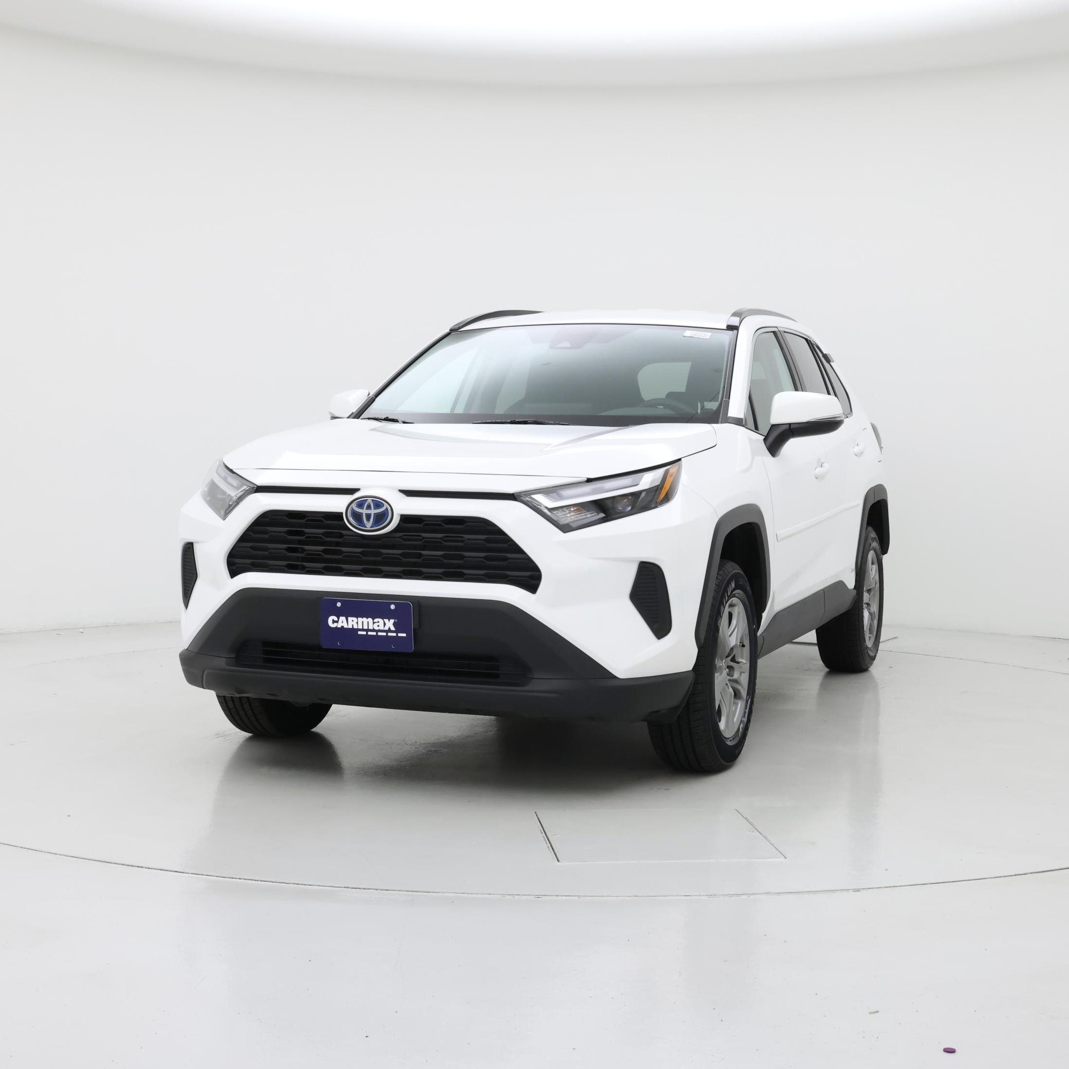 Thumbnail: 2024 Toyota RAV4 - 4
