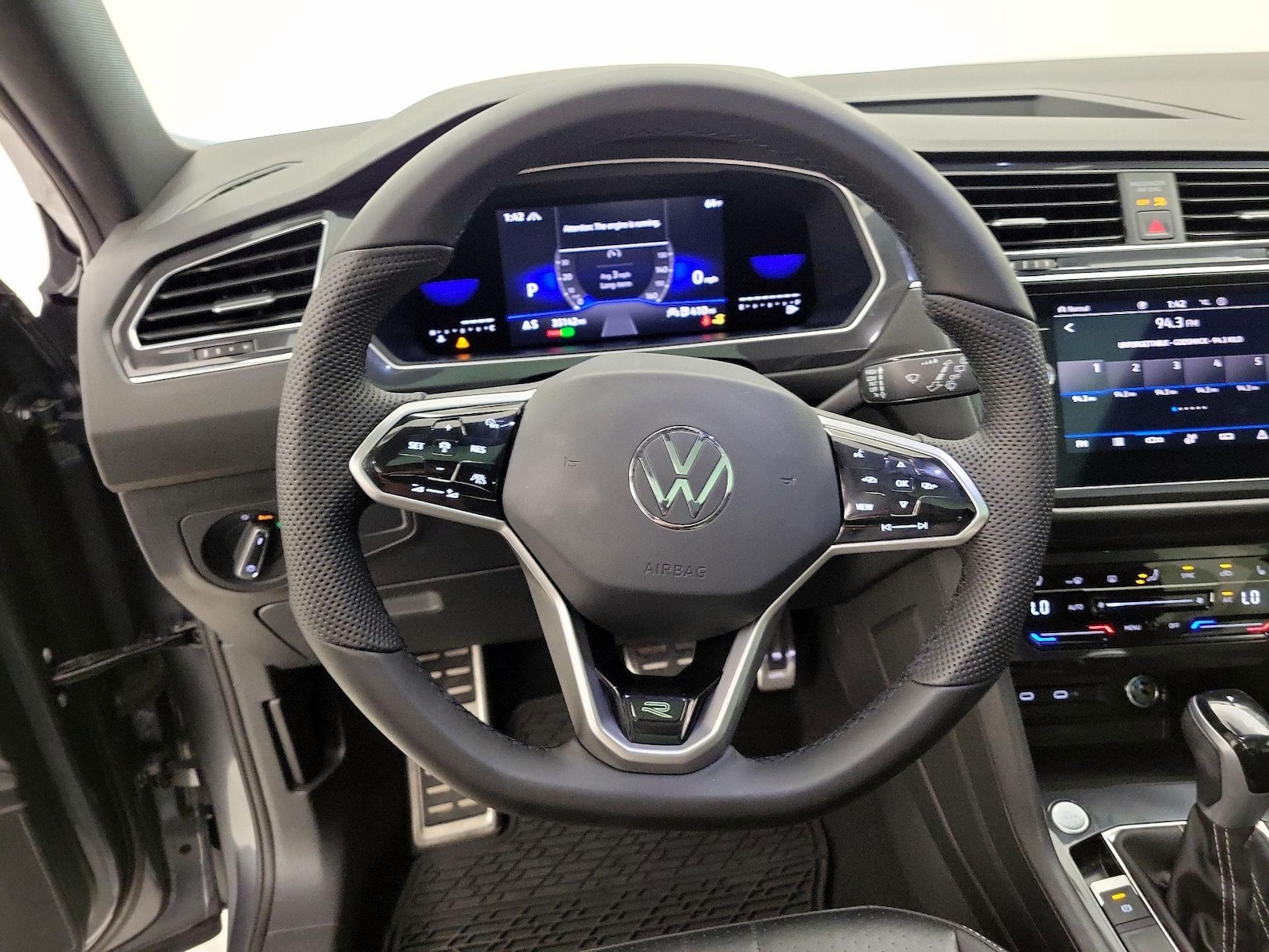 2022 Volkswagen Tiguan SE R-LINE BLACK - Photo 11