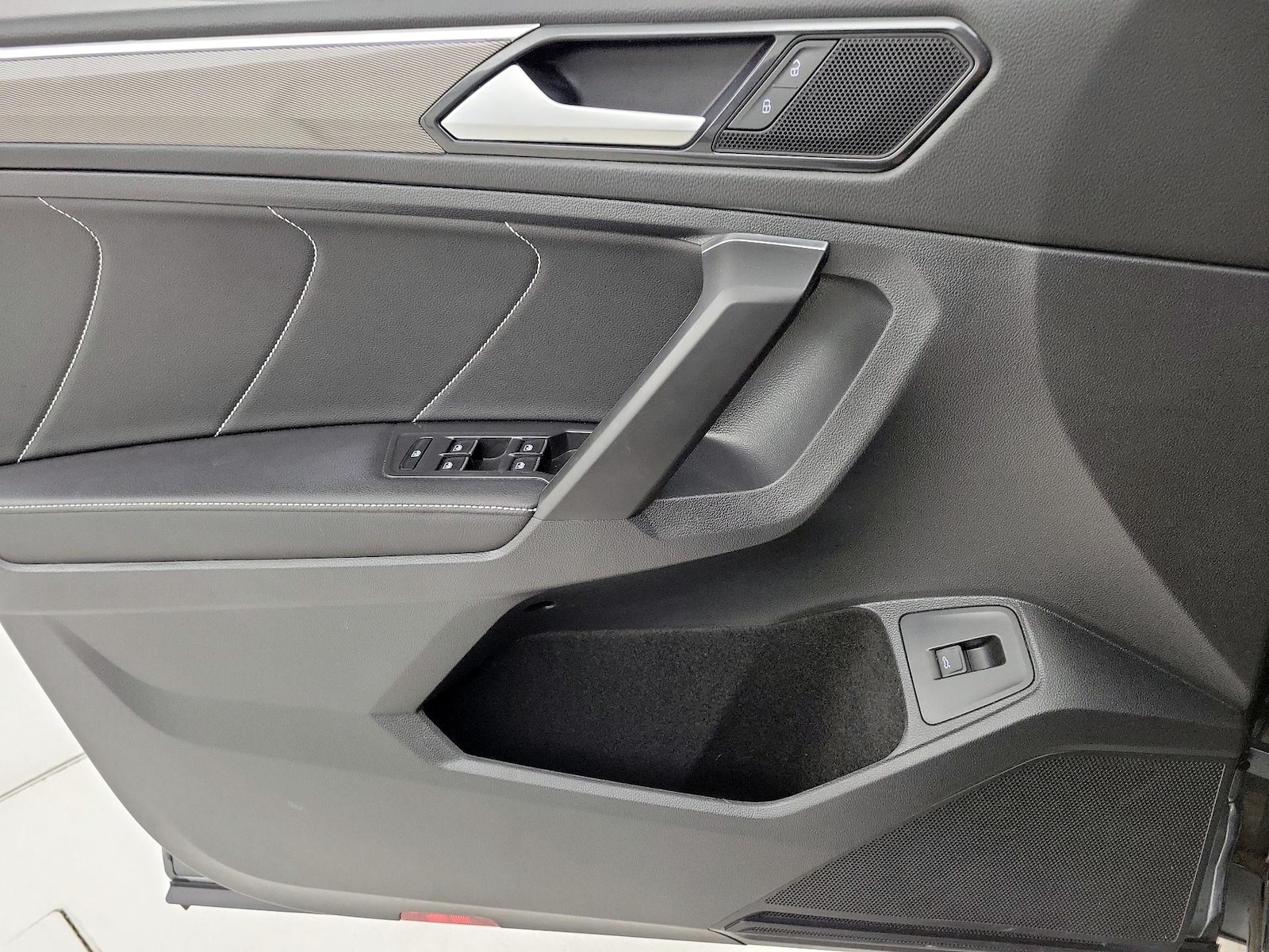 2022 Volkswagen Tiguan SE R-LINE BLACK - Photo 13