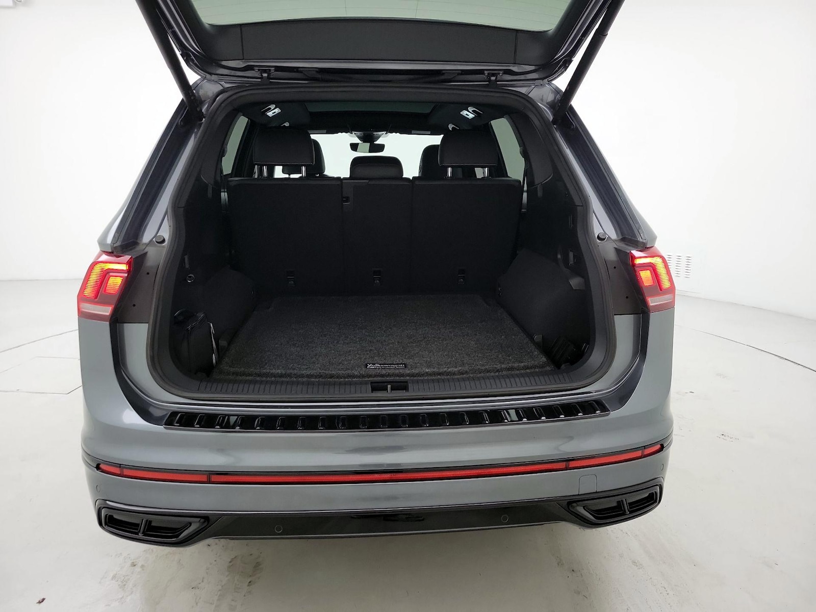 2022 Volkswagen Tiguan SE R-LINE BLACK - Photo 22
