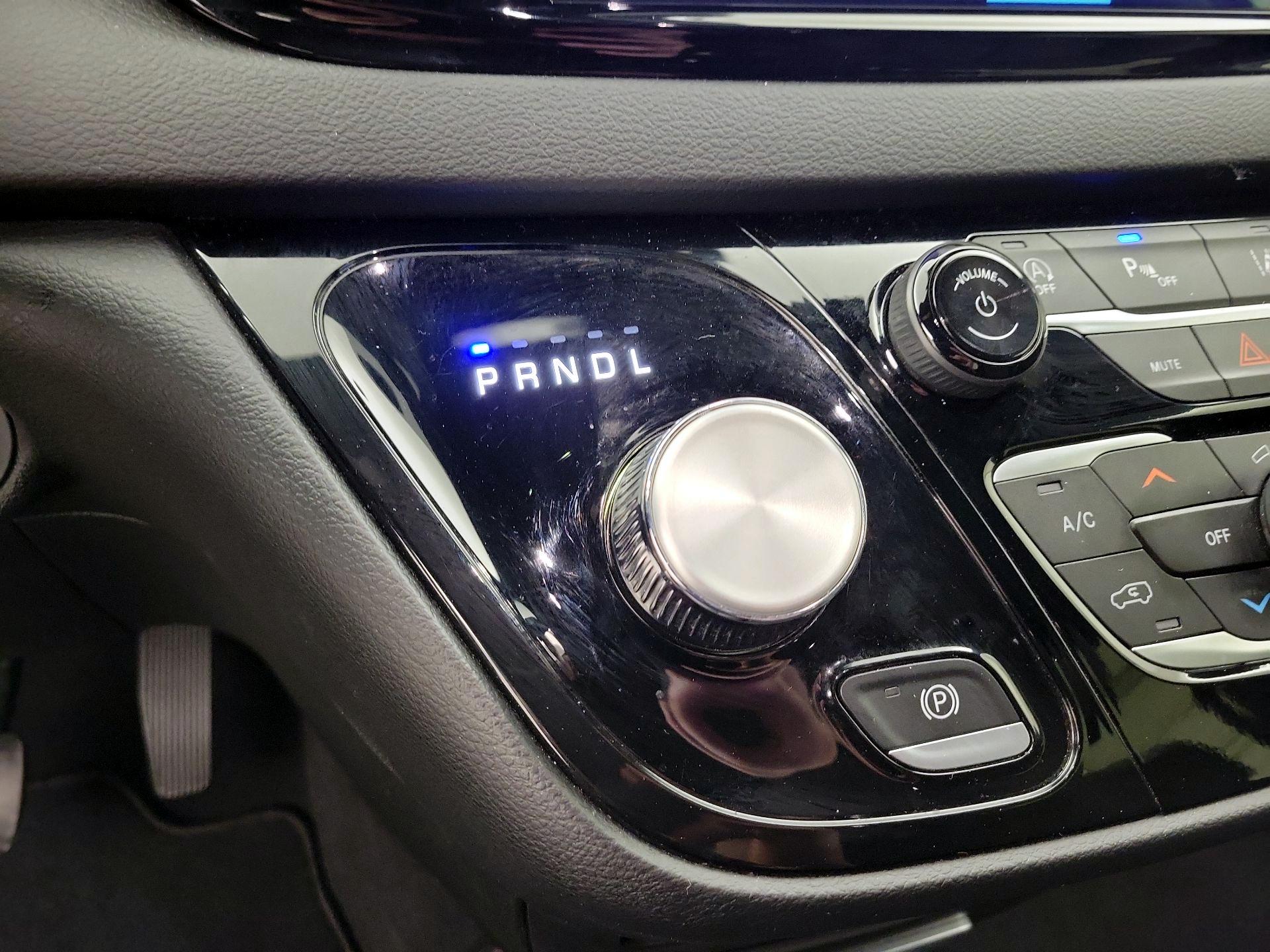 Thumbnail: 2025 Chrysler Pacifica - 17