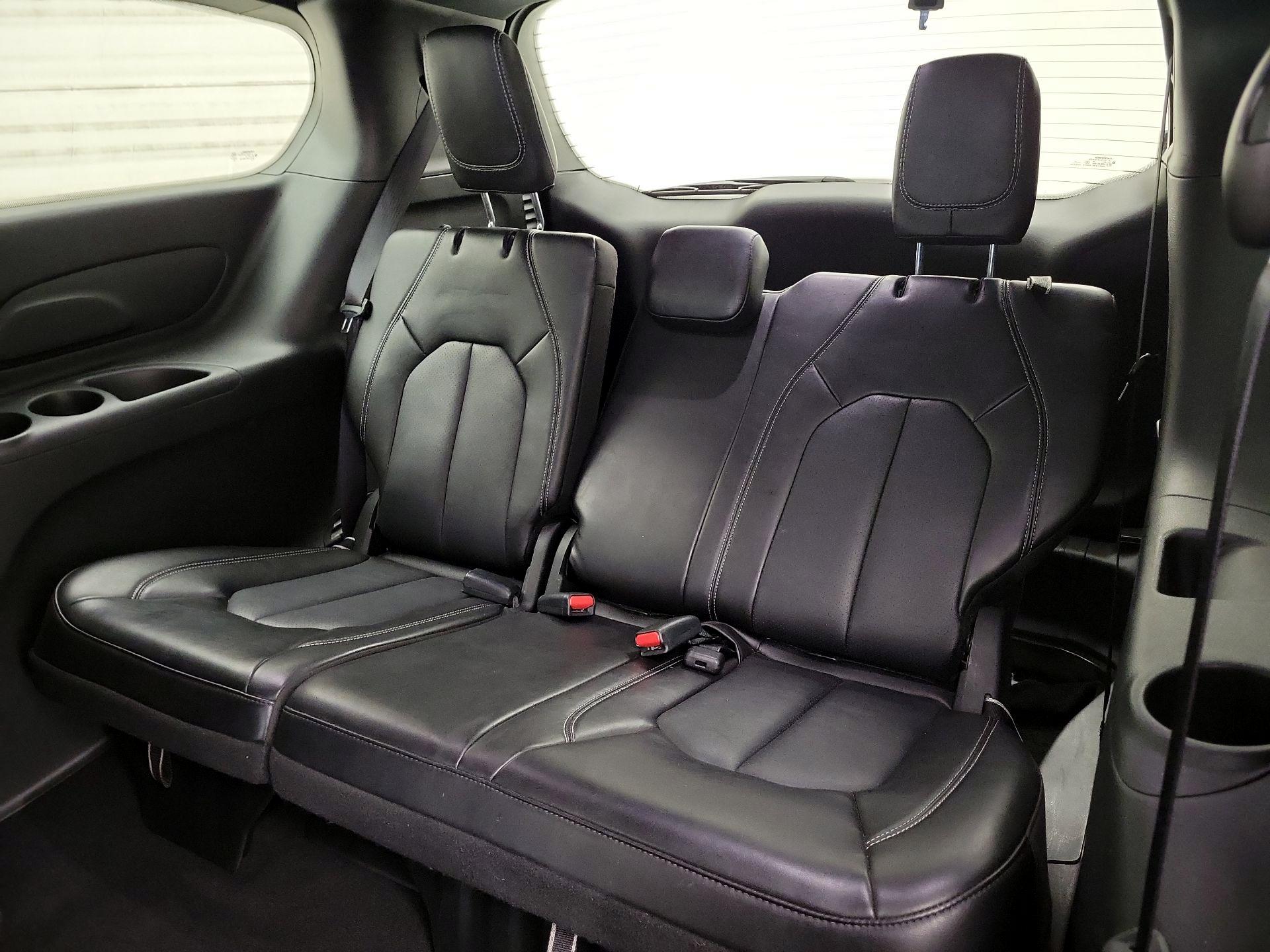 Thumbnail: 2025 Chrysler Pacifica - 20