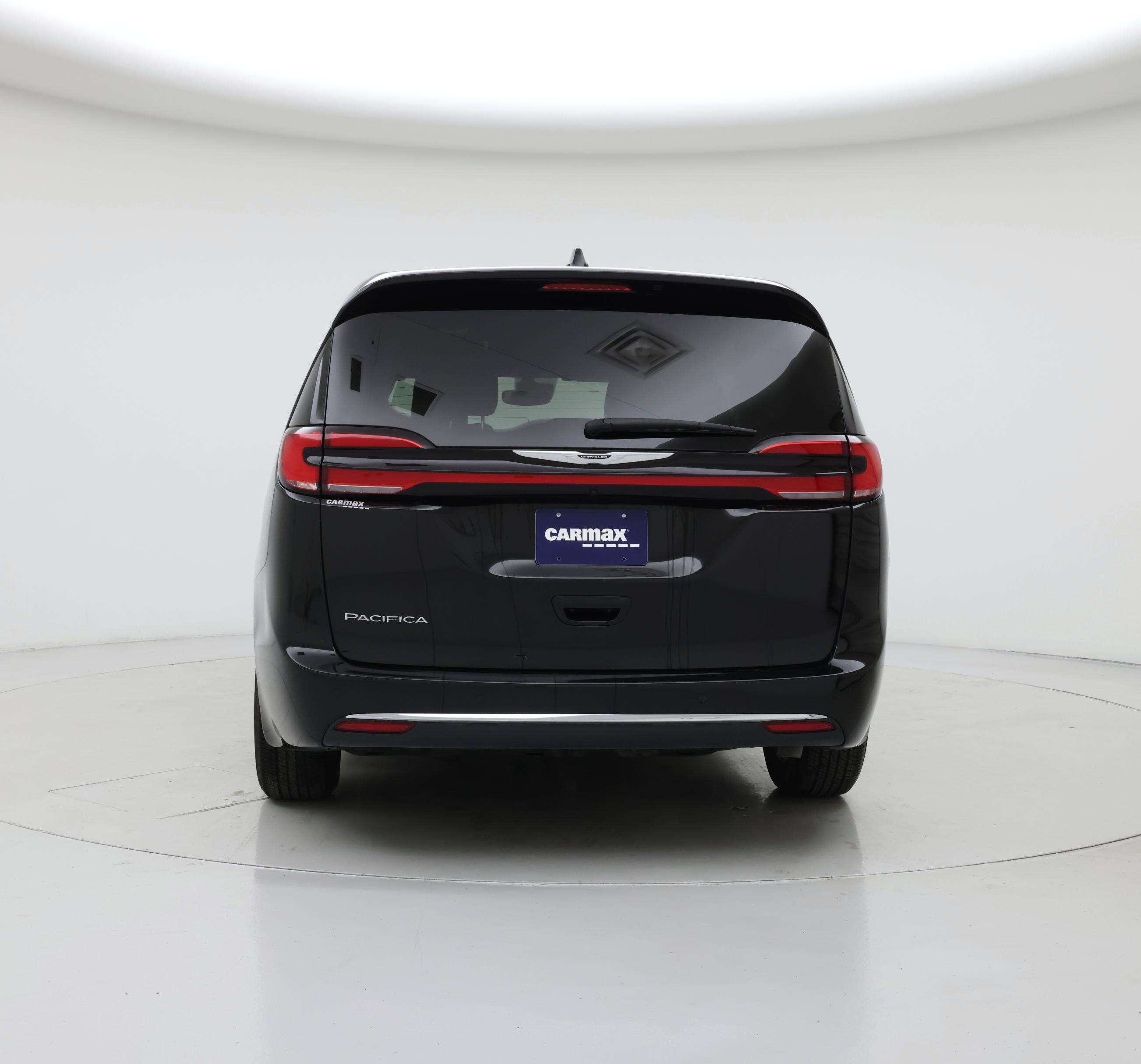 Thumbnail: 2025 Chrysler Pacifica - 6