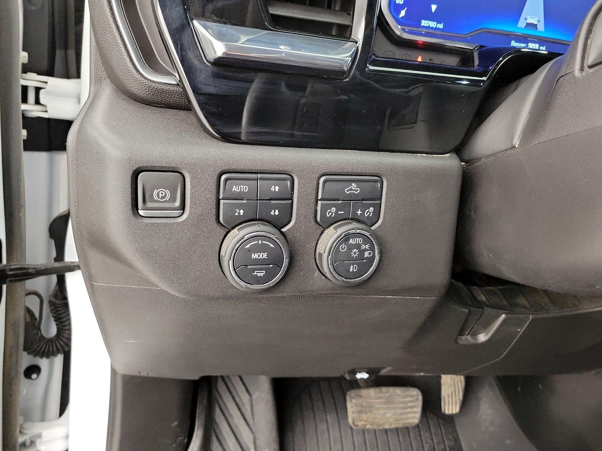 Thumbnail: 2023 Chevrolet Silverado 1500 - 13