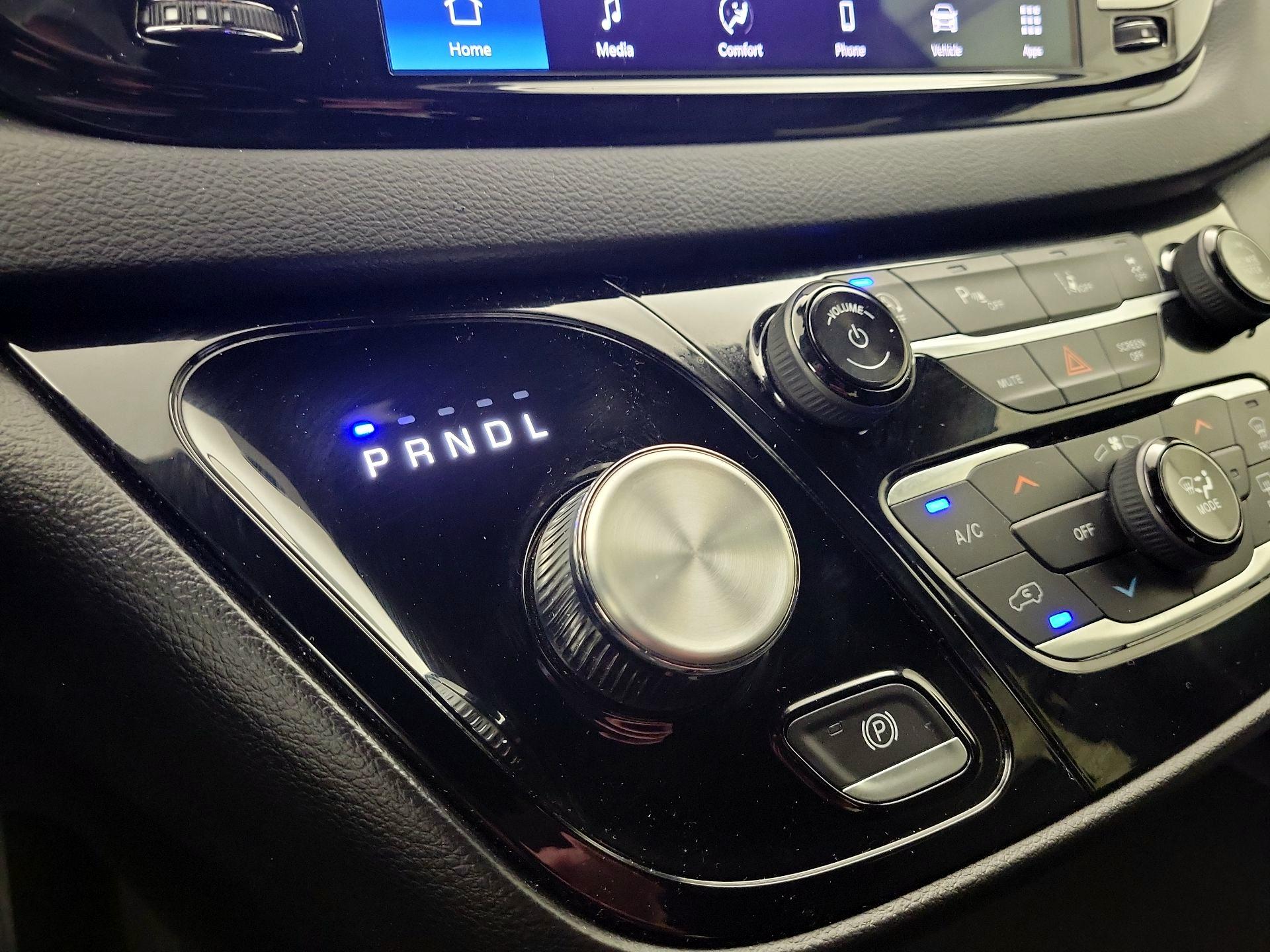 Thumbnail: 2025 Chrysler Pacifica - 17