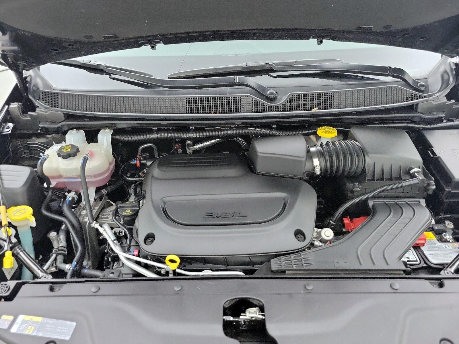 2025 Chrysler Pacifica Select - Photo 24