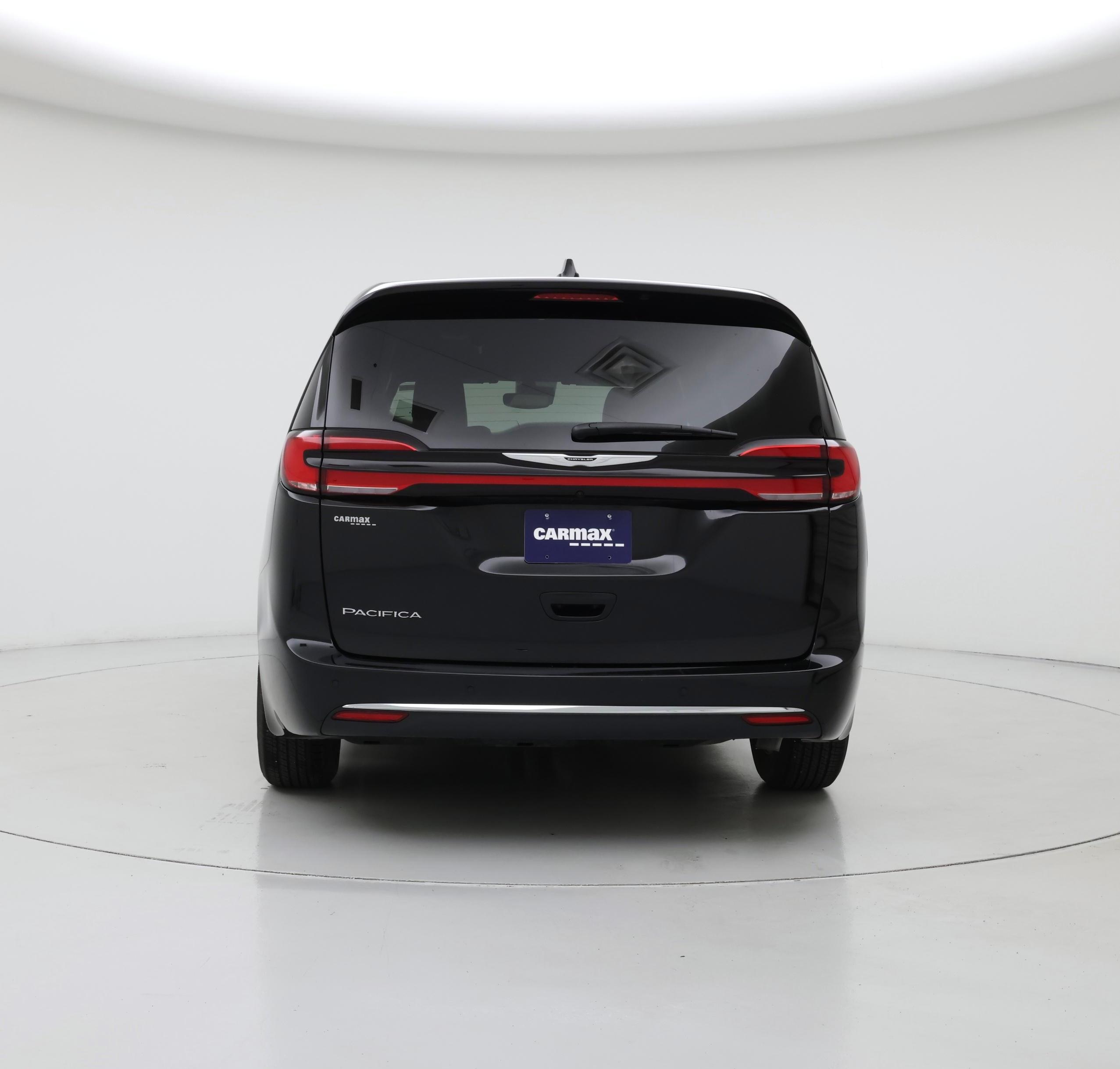 Thumbnail: 2025 Chrysler Pacifica - 6