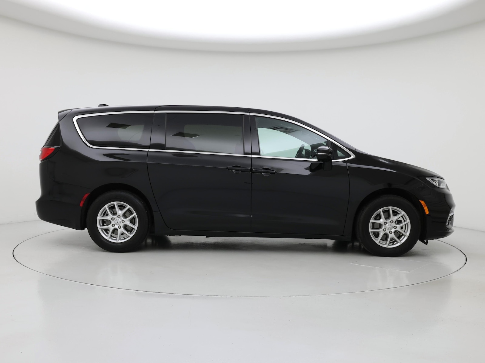 2025 Chrysler Pacifica Select - Photo 8