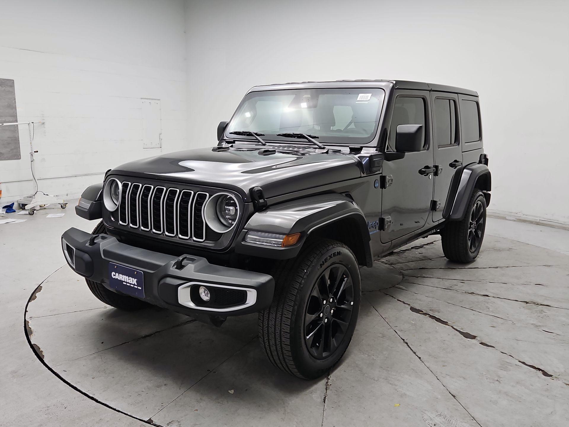 Thumbnail: 2025 Jeep Wrangler - 3