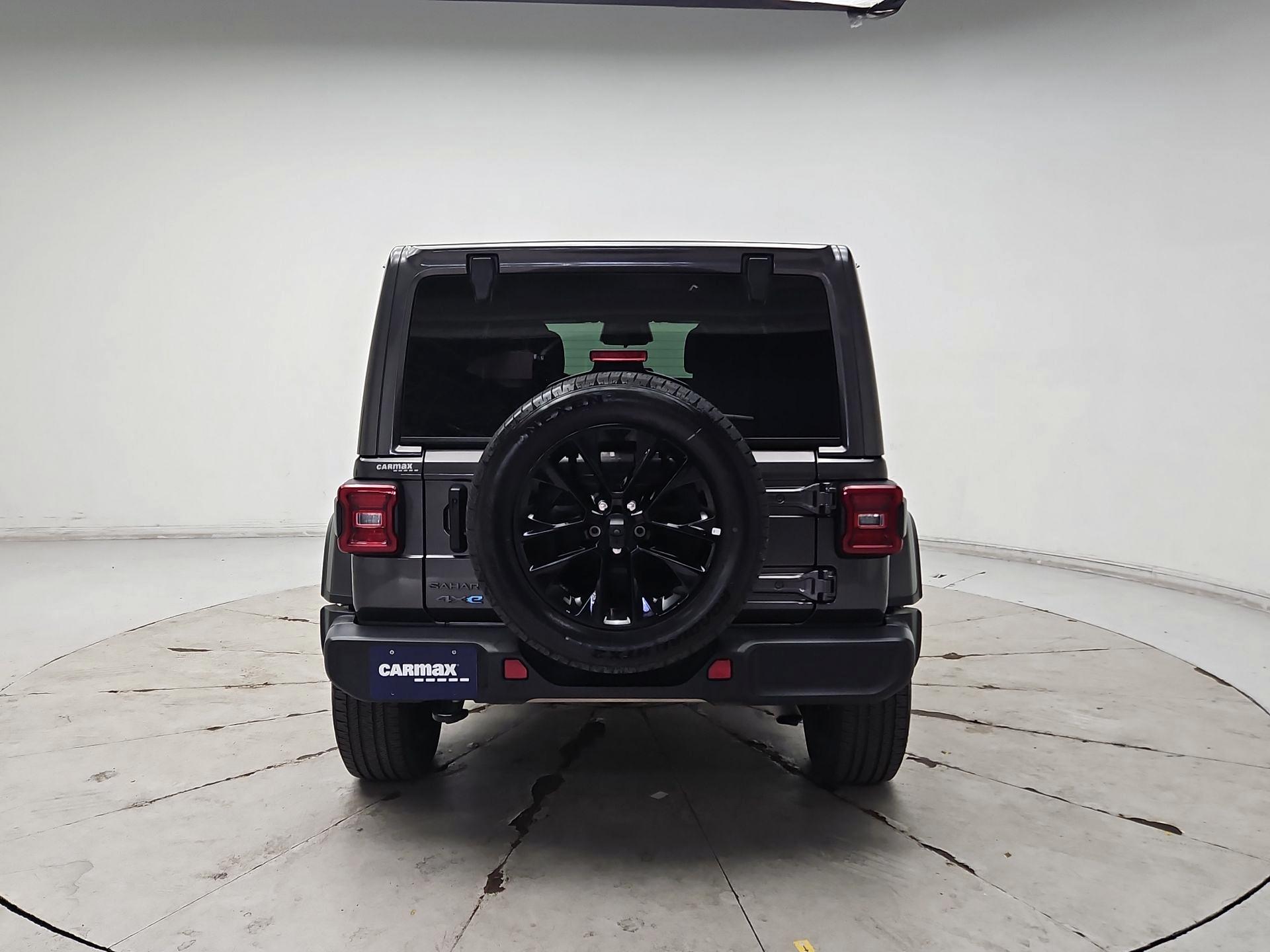 Thumbnail: 2025 Jeep Wrangler - 6