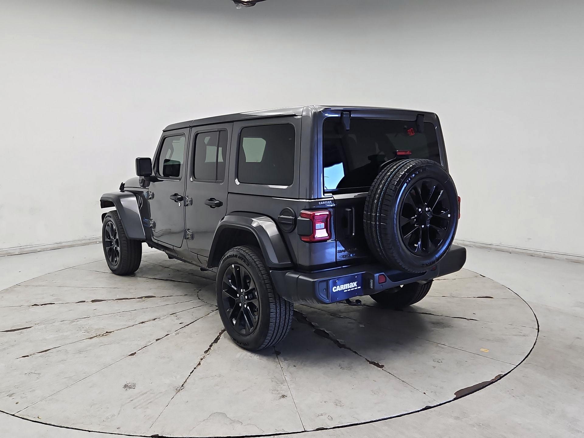 Thumbnail: 2025 Jeep Wrangler - 7