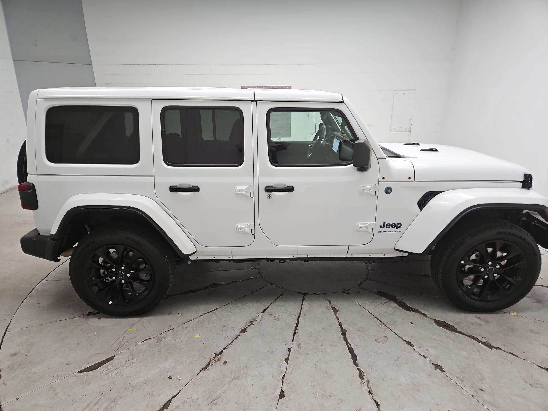 Thumbnail: 2025 Jeep Wrangler - 4