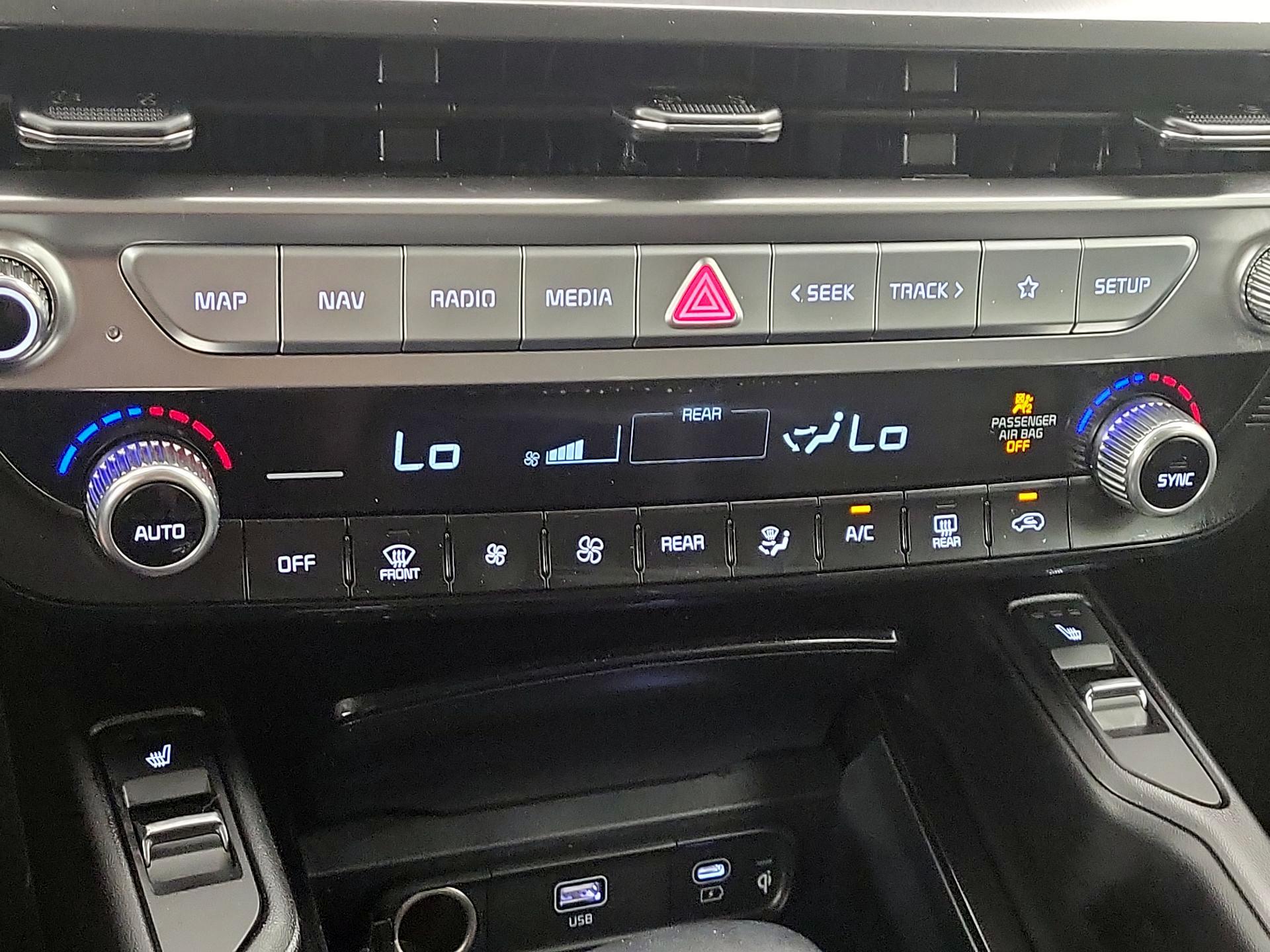 Thumbnail: 2025 Kia Telluride - 17