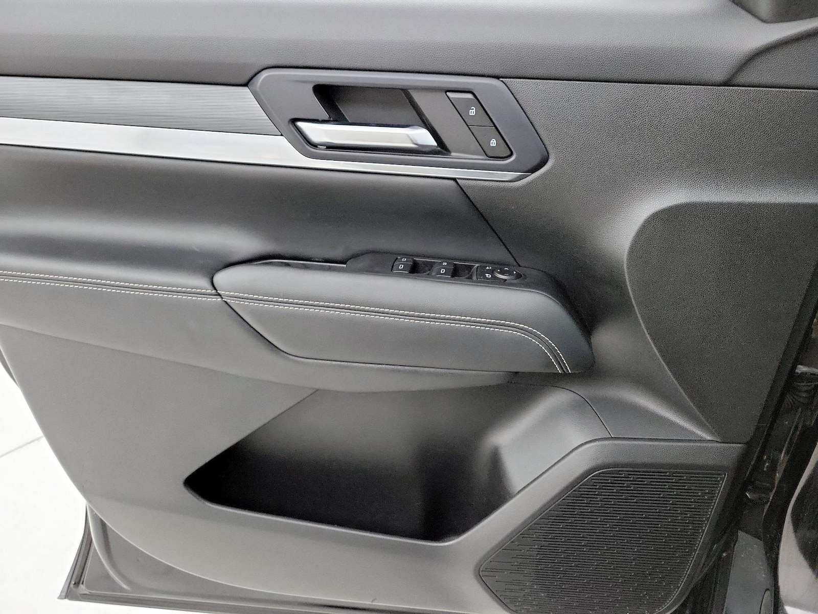2025 GMC Terrain Elevation - Photo 13