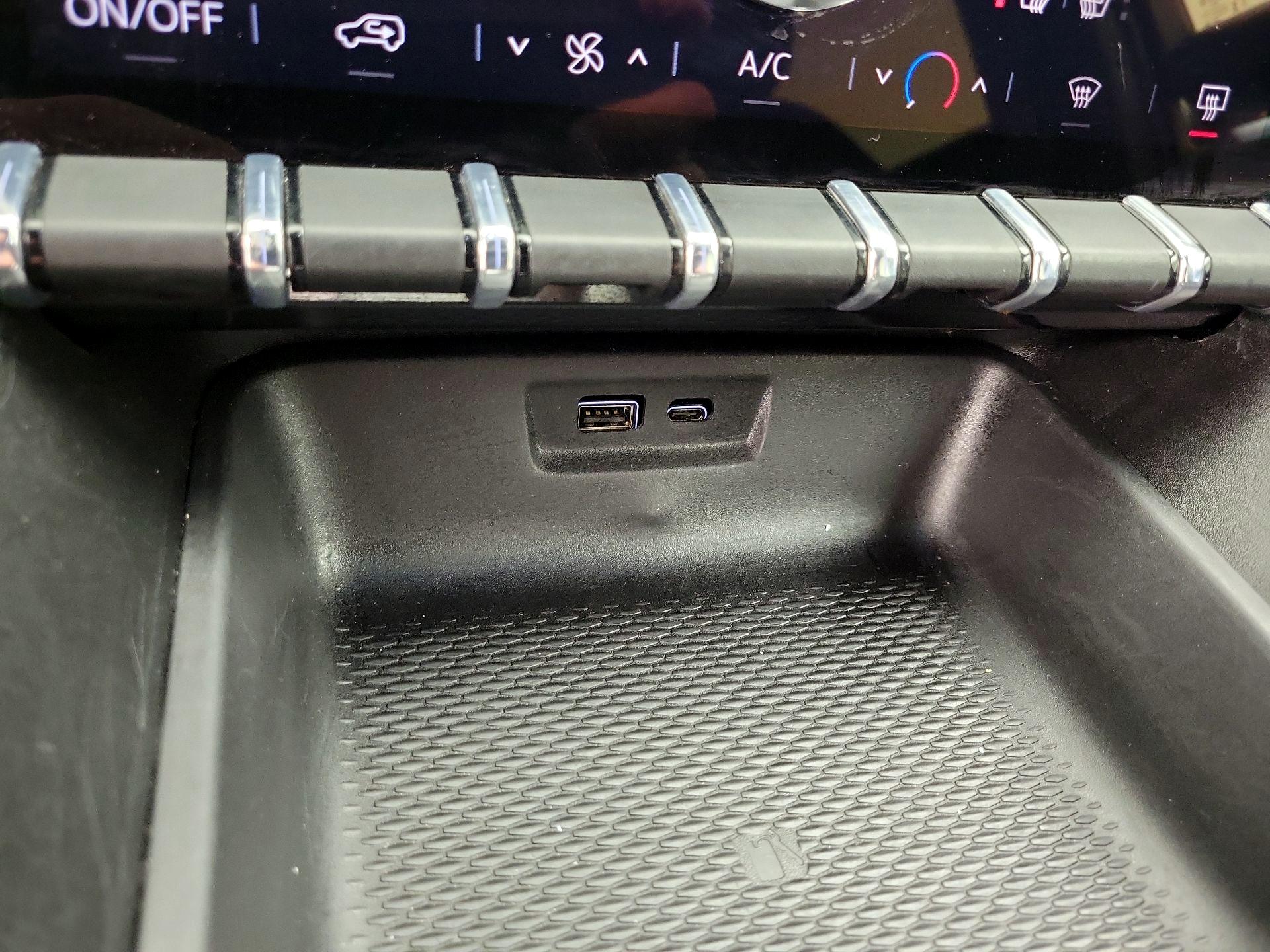 Thumbnail: 2025 GMC Terrain - 18