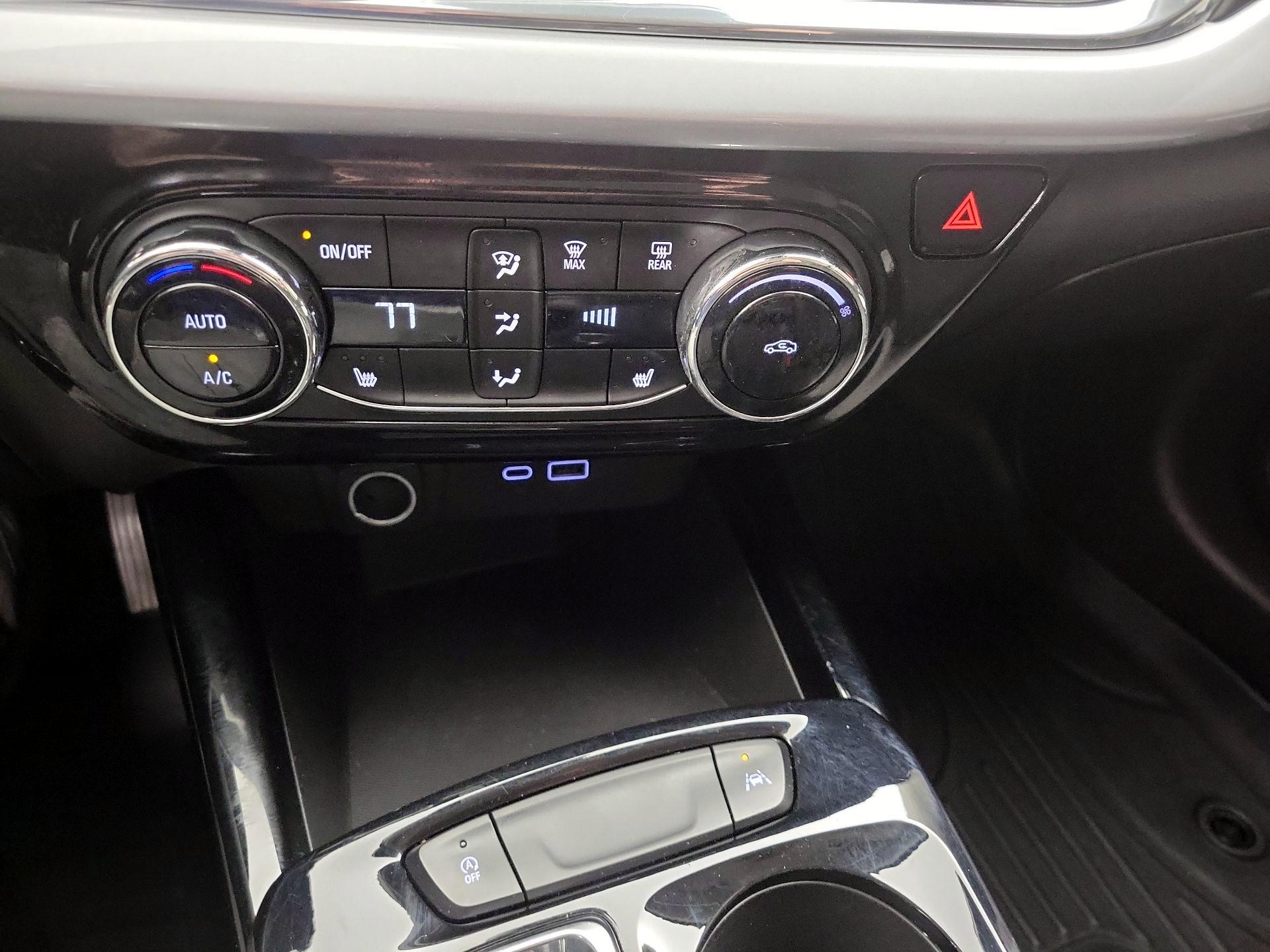 Thumbnail: 2024 Chevrolet Trax - 16