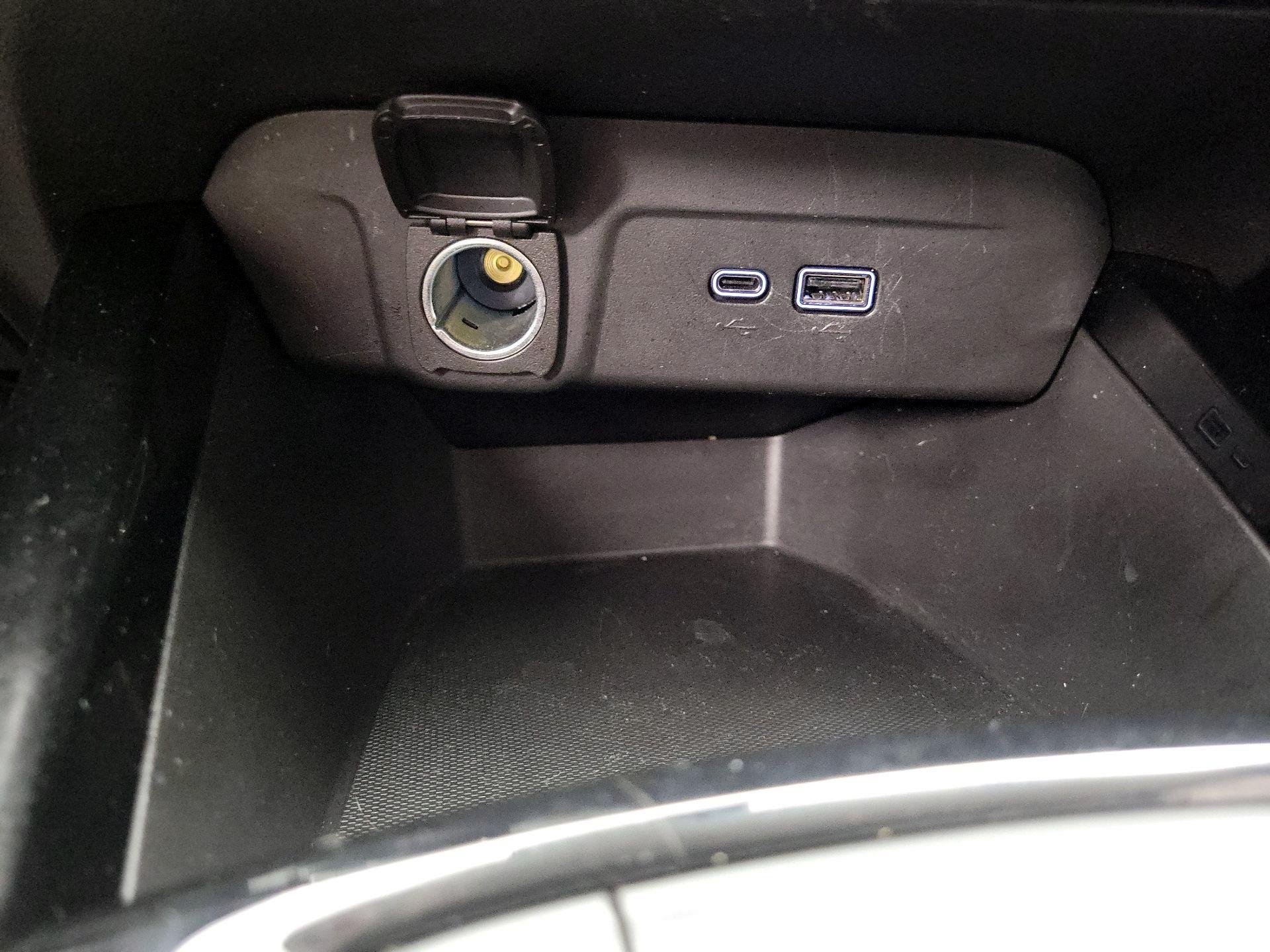 Thumbnail: 2024 Chevrolet Trax - 18