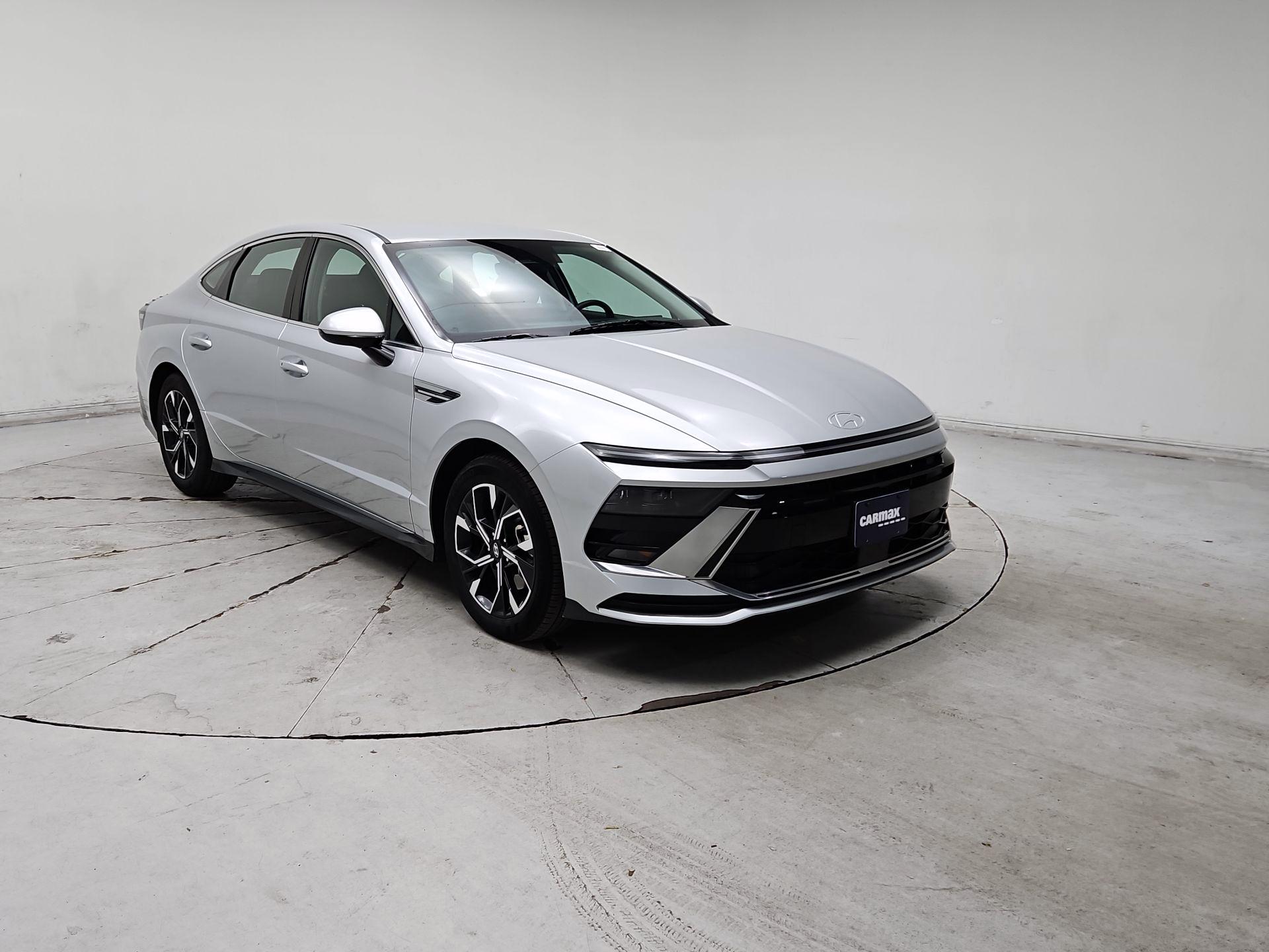 Thumbnail: 2025 Hyundai Sonata - 1
