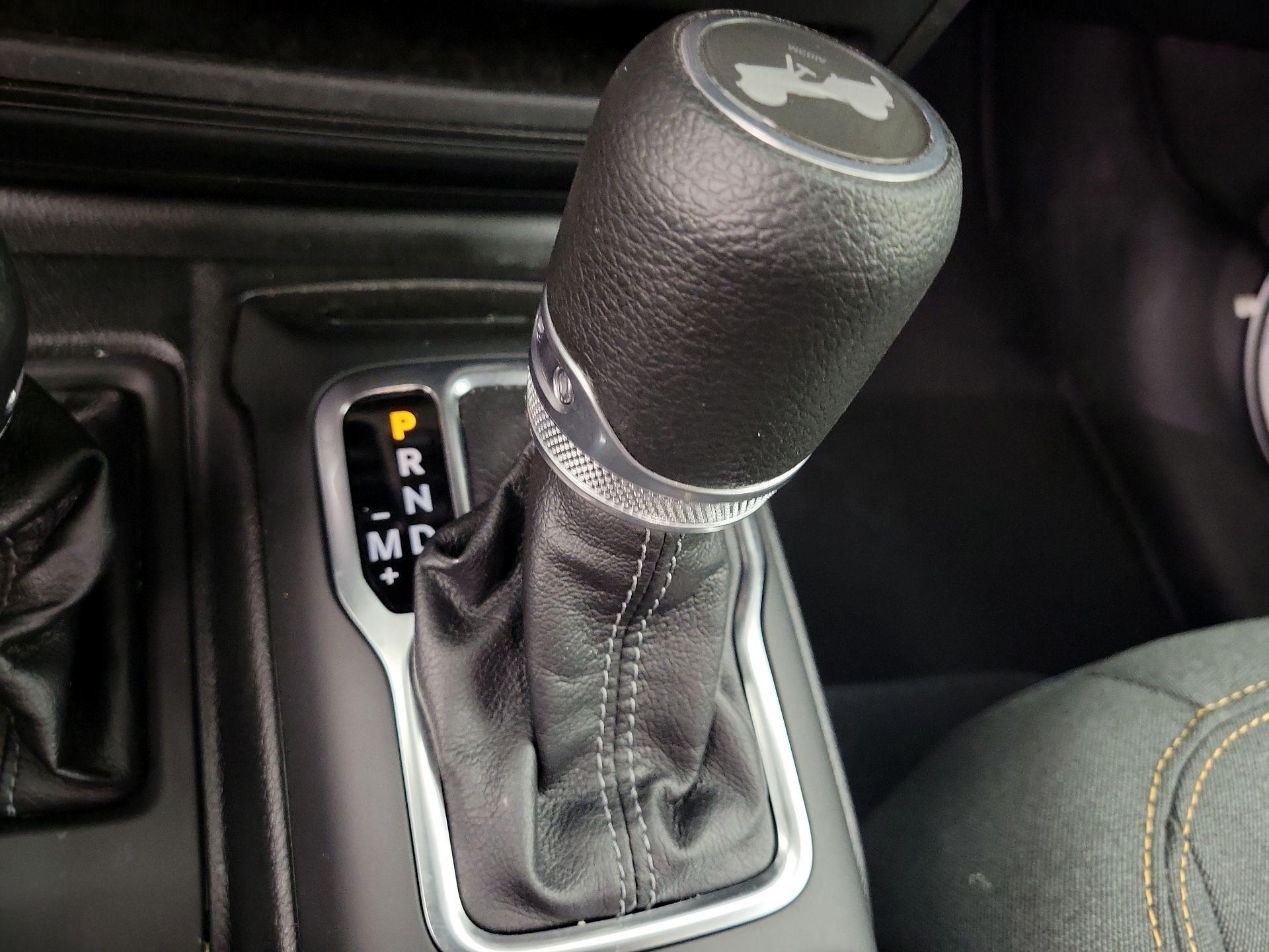 Thumbnail: 2025 Jeep Wrangler - 17