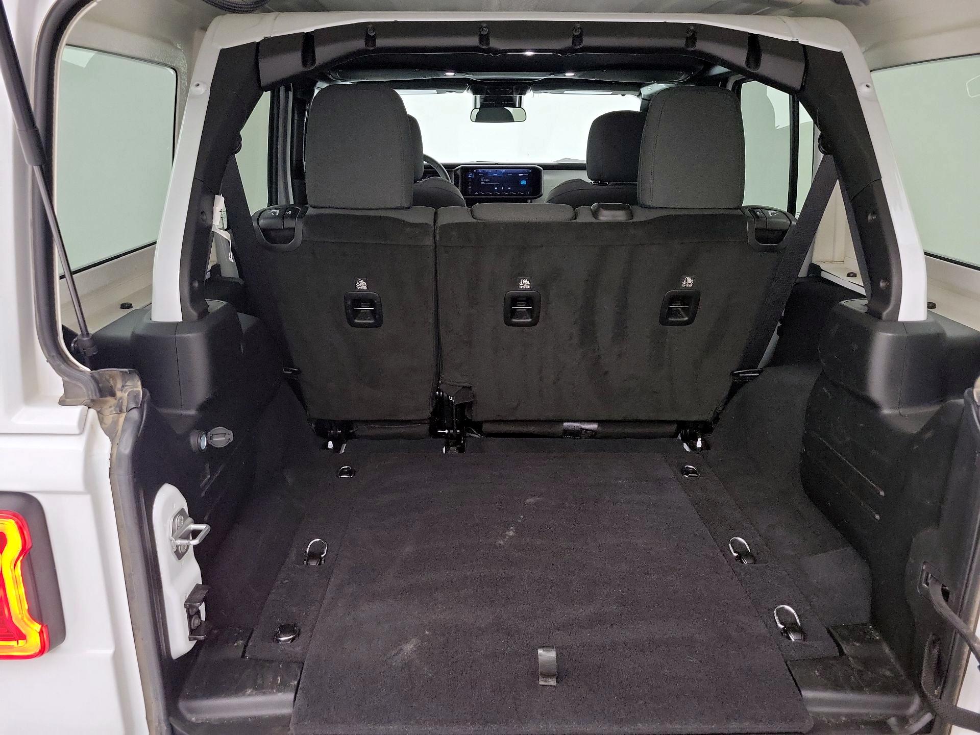 Thumbnail: 2025 Jeep Wrangler - 20