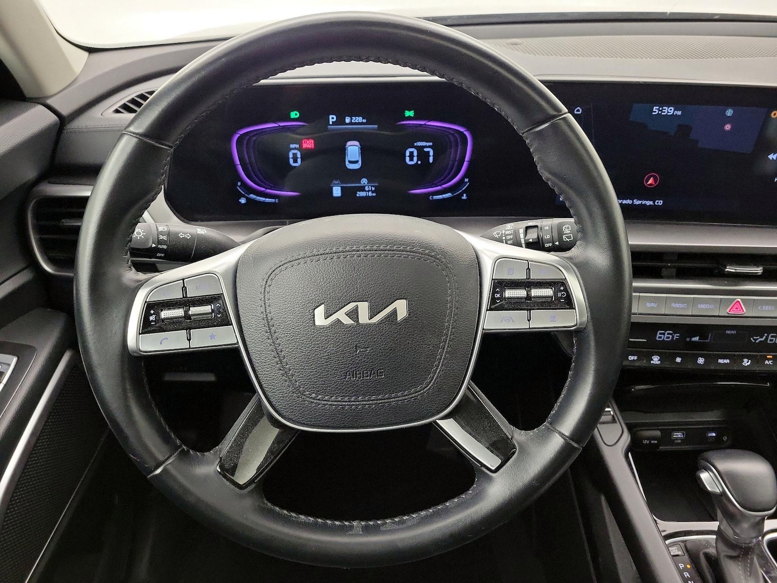 2025 Kia Telluride S - Photo 11