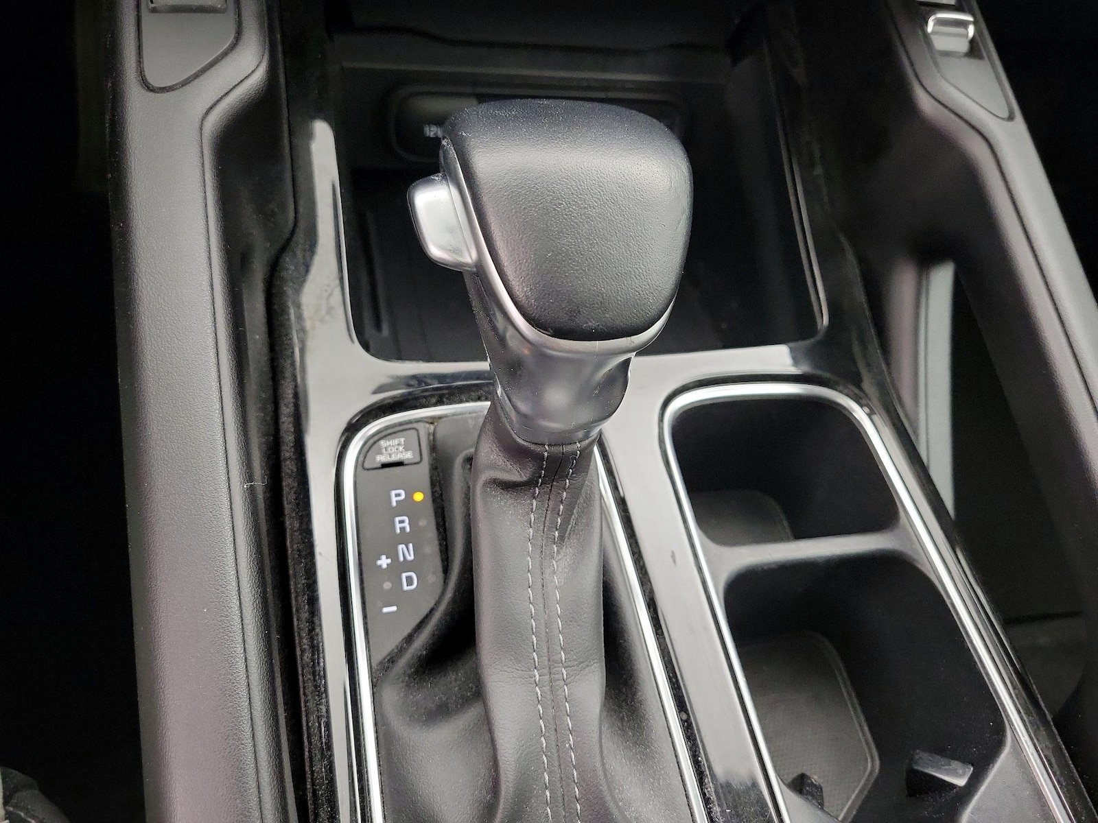 2025 Kia Telluride S - Photo 19