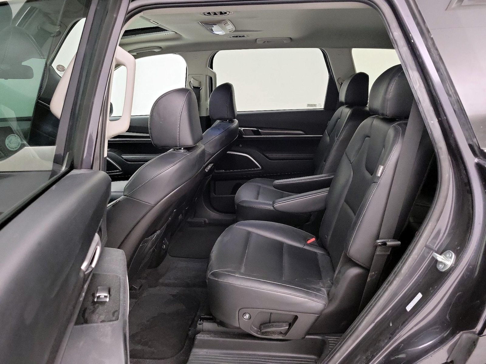 2025 Kia Telluride S - Photo 22