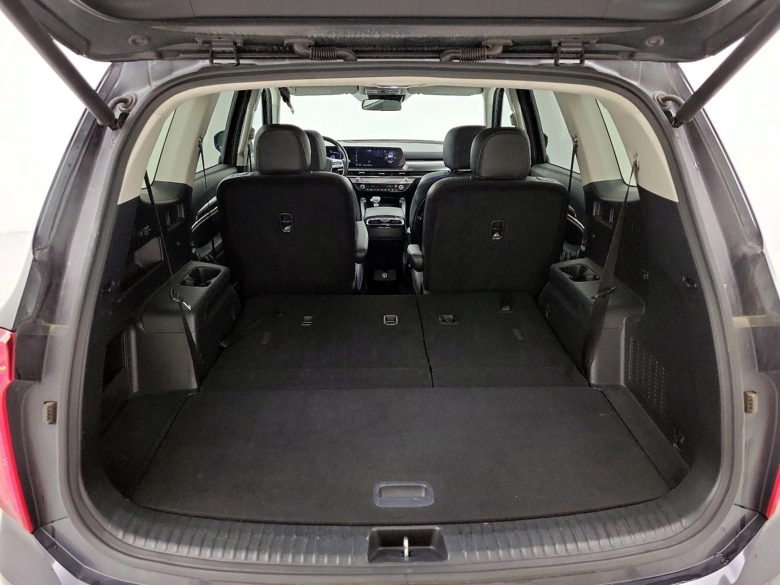 2025 Kia Telluride S - Photo 25