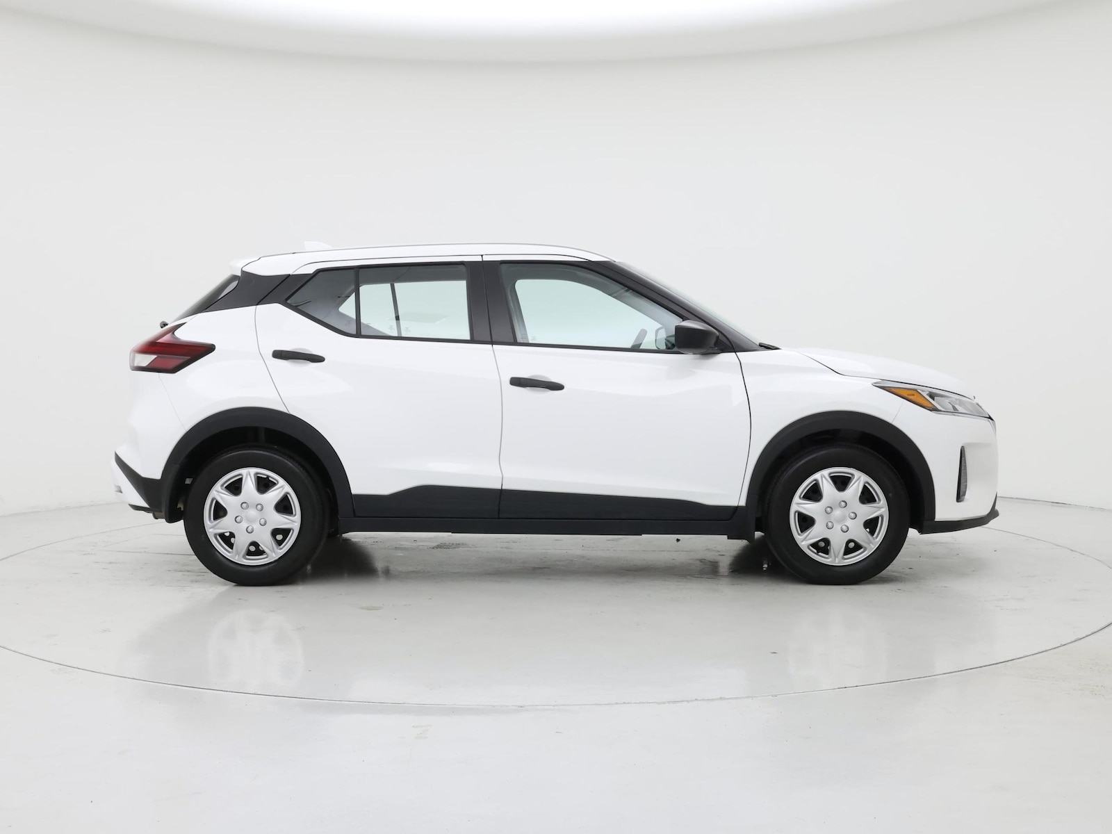 2023 Nissan Kicks S - Photo 8