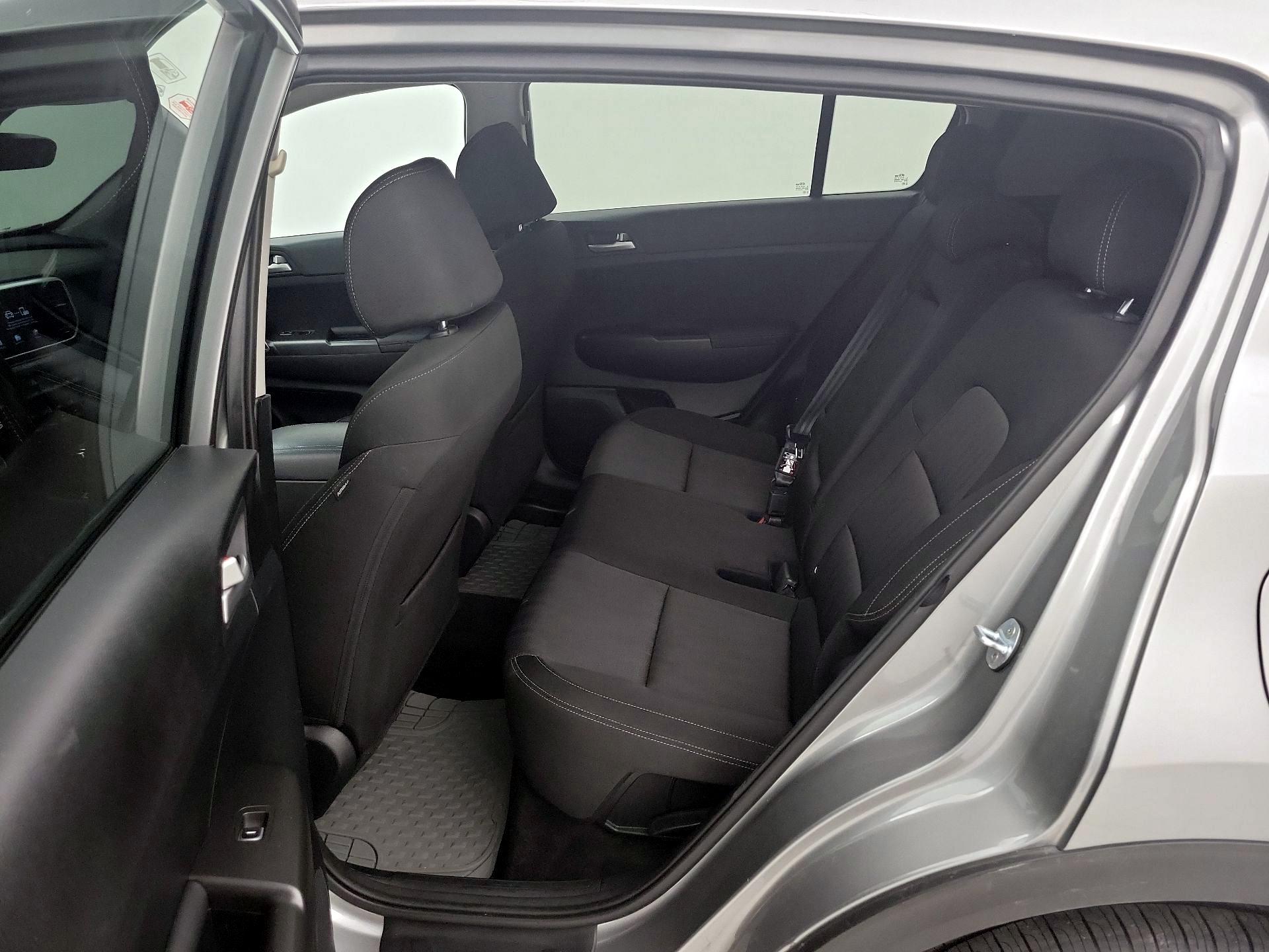 Thumbnail: 2021 Kia Sportage - 19