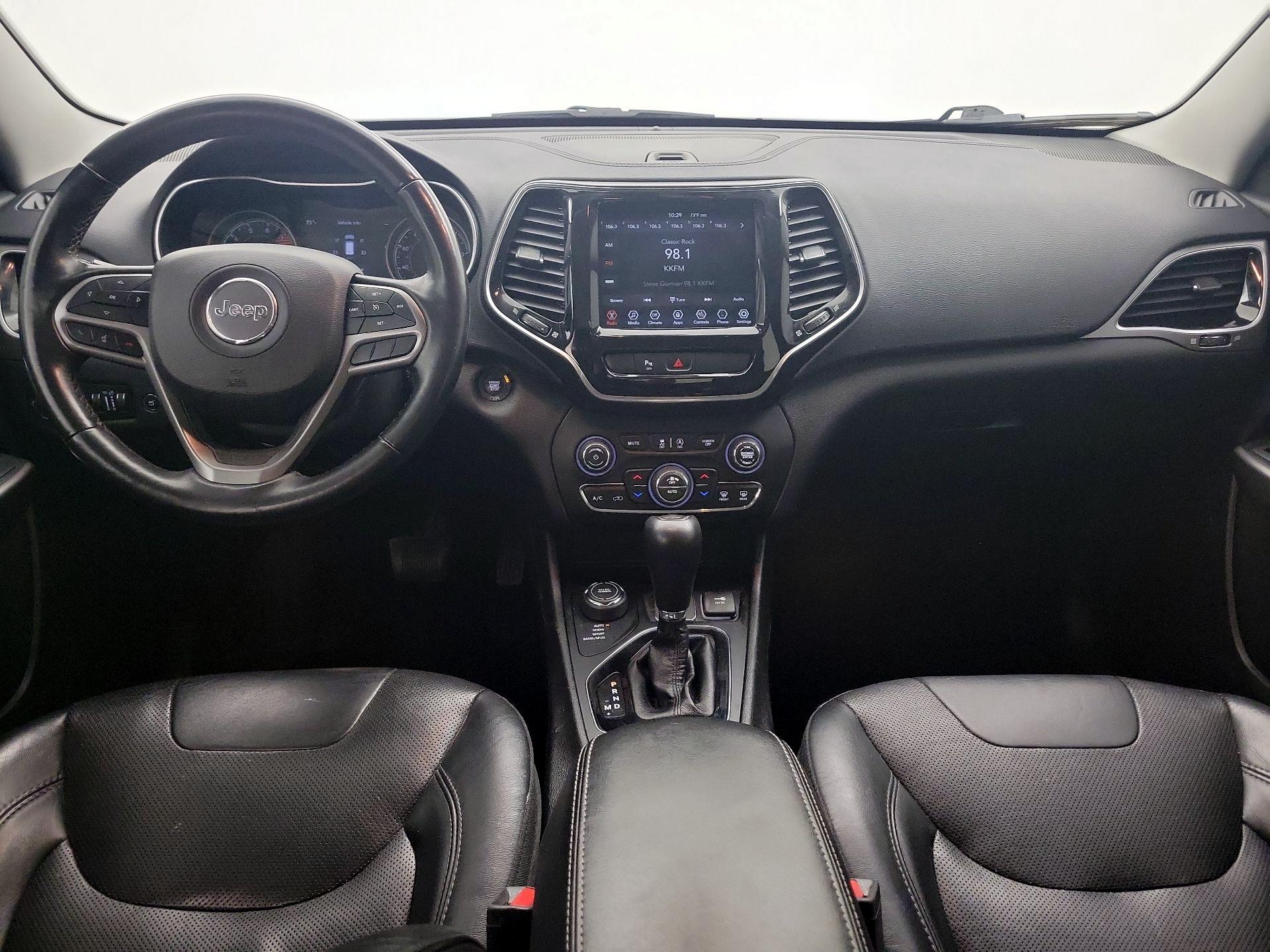 Thumbnail: 2019 Jeep Cherokee - 9