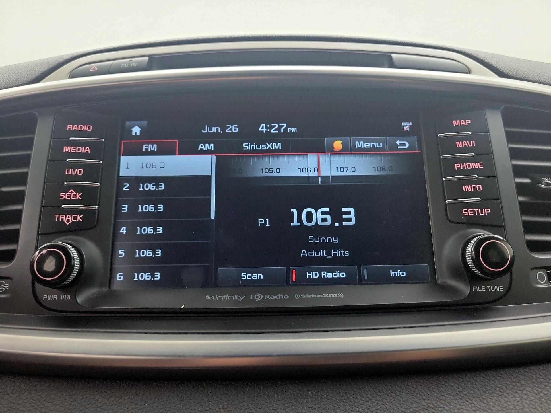 Thumbnail: 2017 Kia Sorento - 15